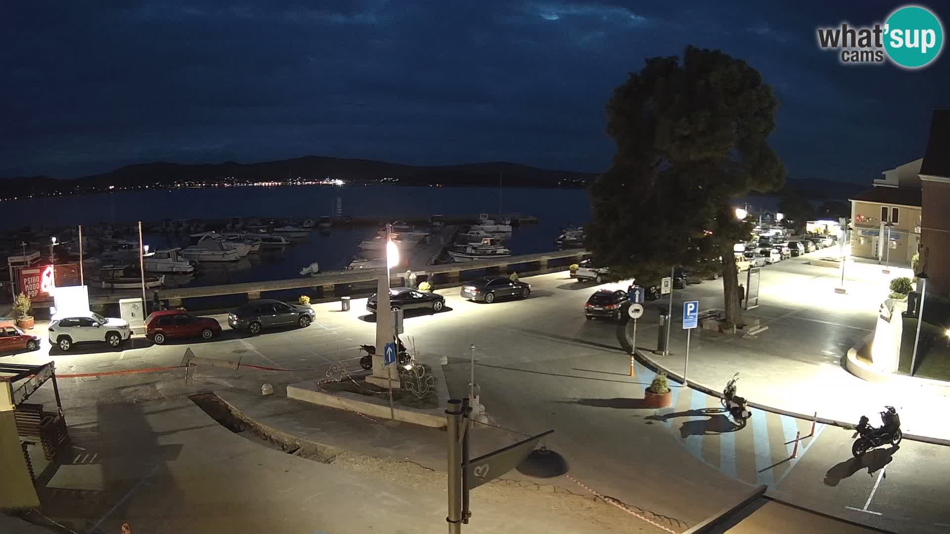 Biograd na Moru webcam – König Tomislav Platz