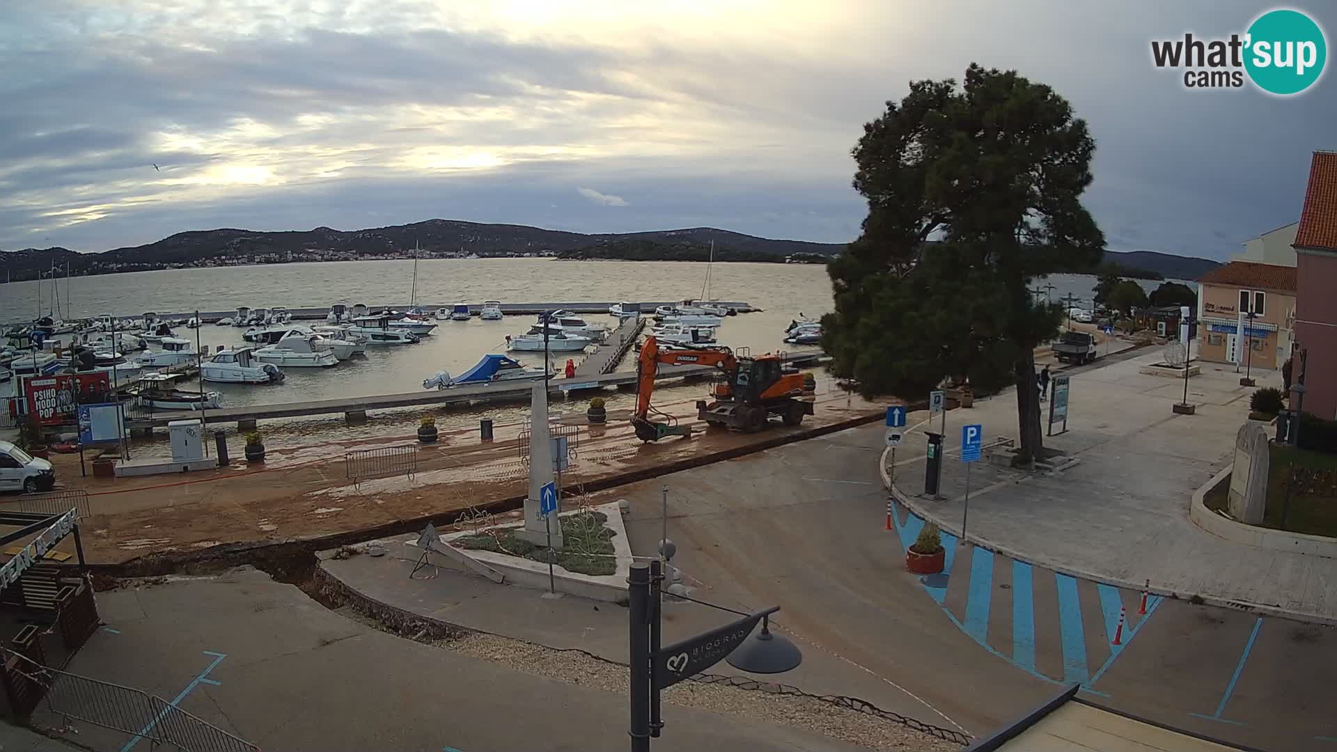 Biograd na Moru webcam – König Tomislav Platz