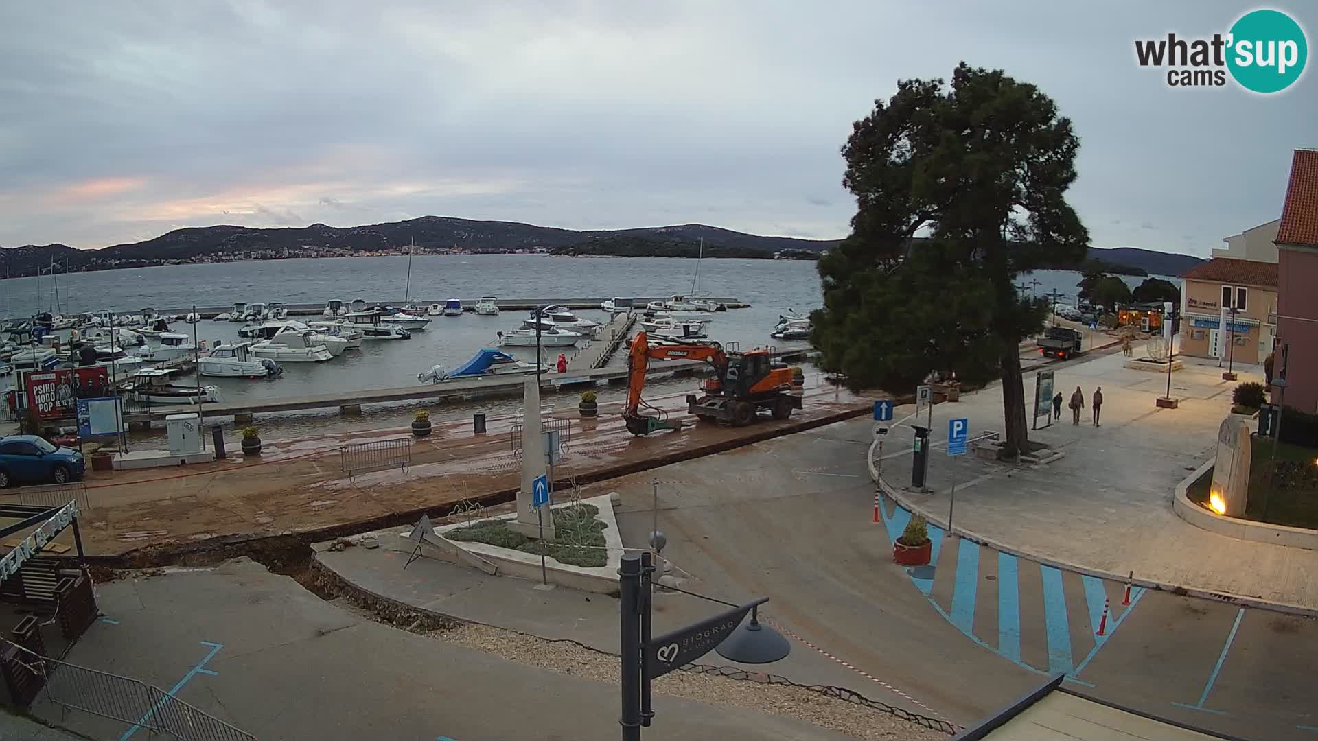 Biograd na Moru webcam – König Tomislav Platz