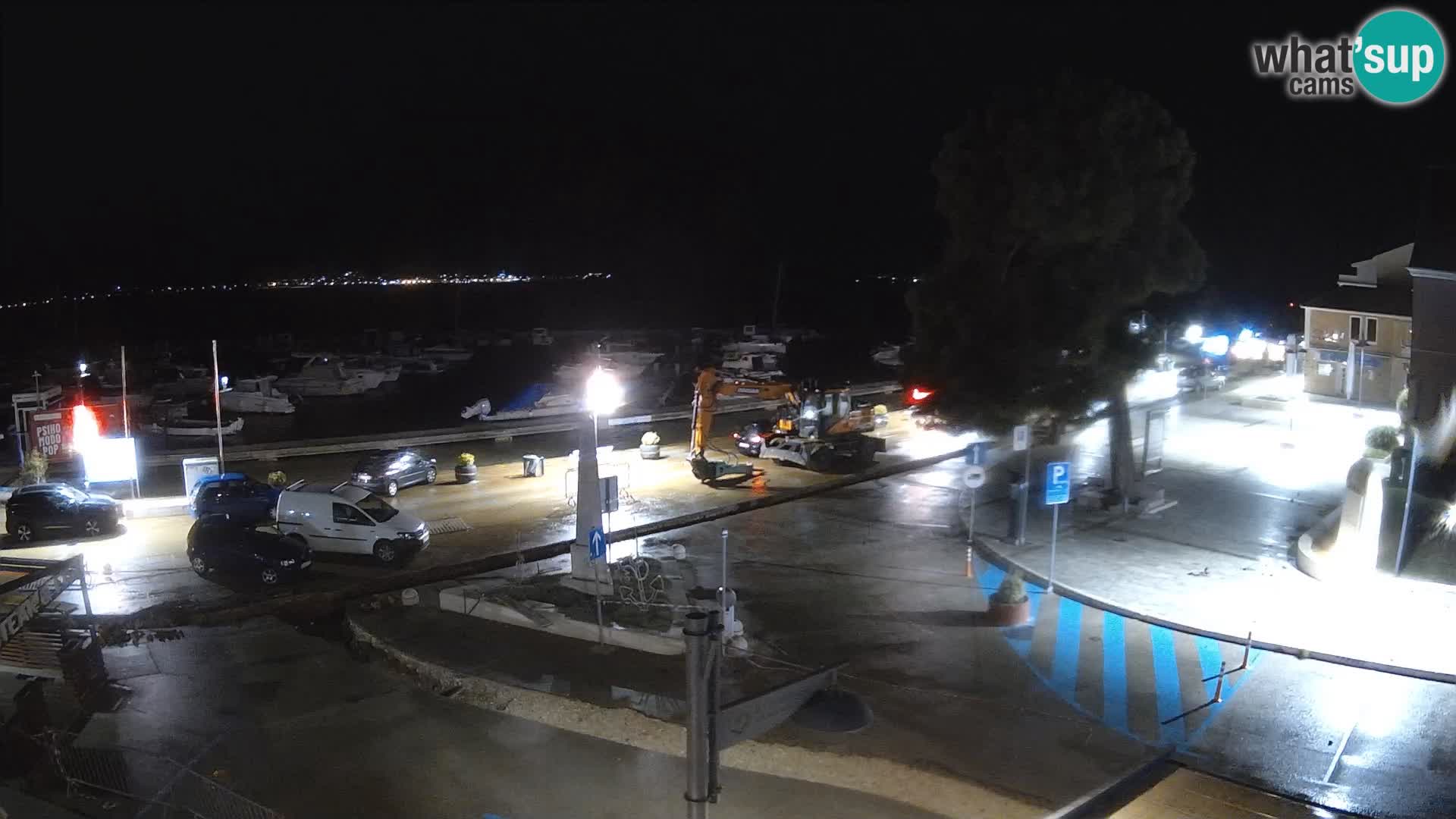 Biograd na Moru webcam – König Tomislav Platz