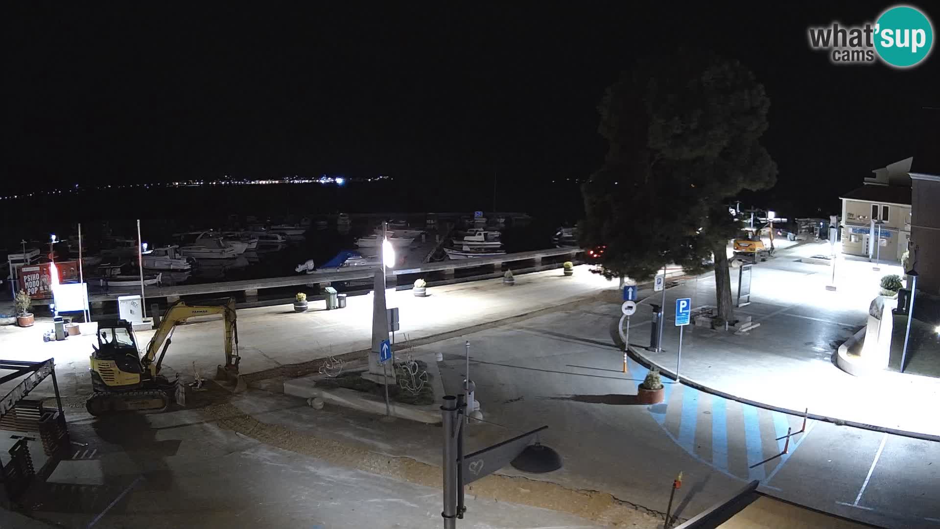 Biograd na Moru webcam – König Tomislav Platz