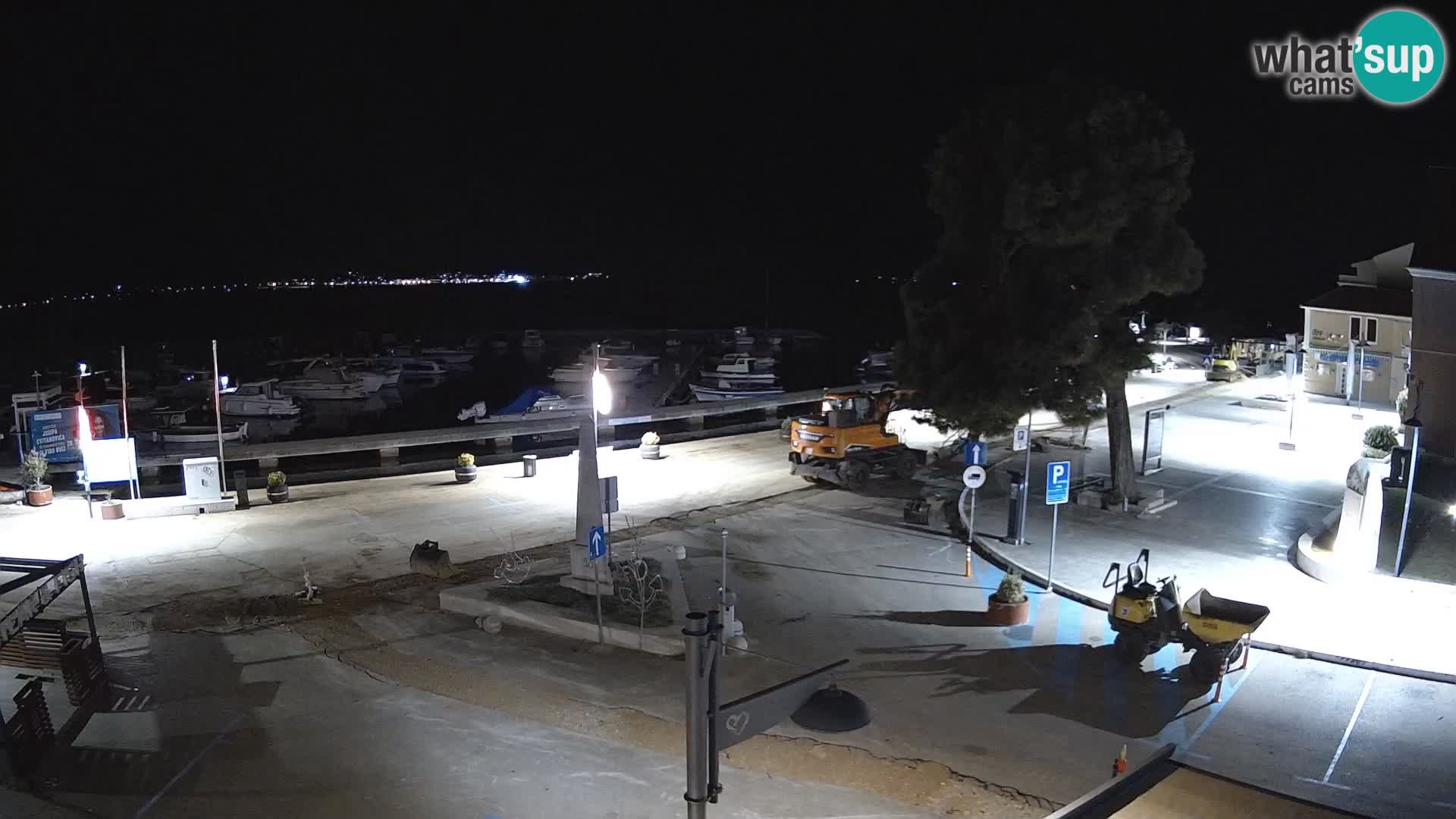 Biograd na Moru webcam – König Tomislav Platz