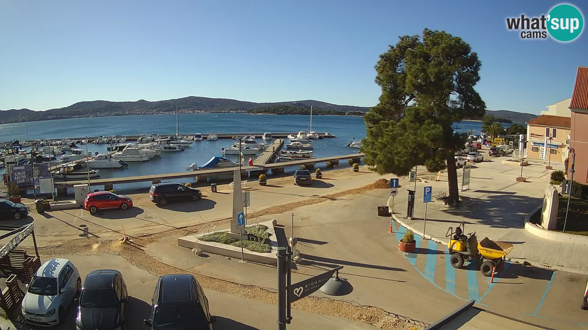 Biograd na Moru webcam – König Tomislav Platz