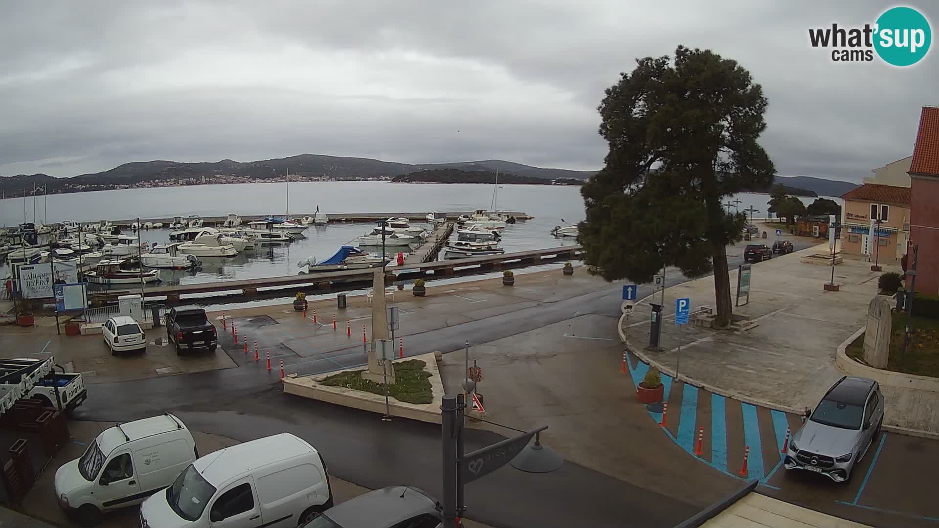 Biograd na Moru webcam – König Tomislav Platz