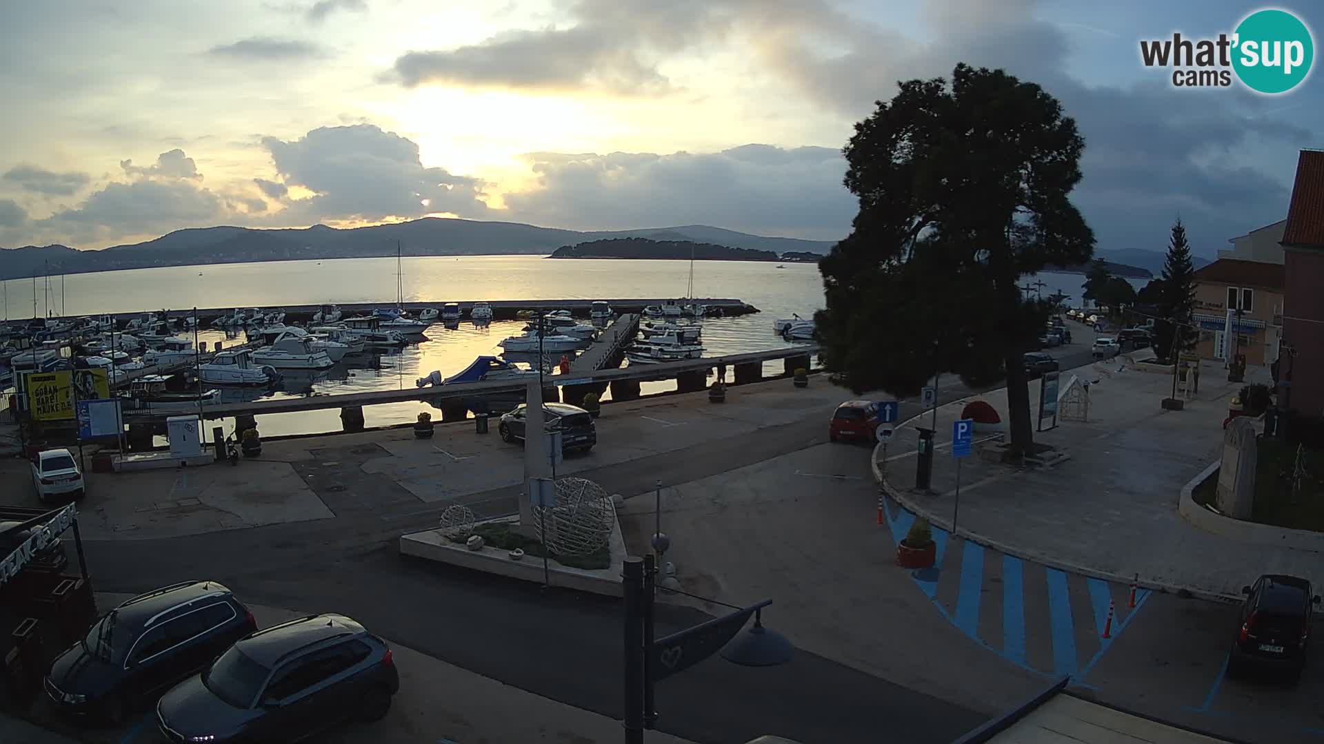 Biograd na Moru webcam – König Tomislav Platz