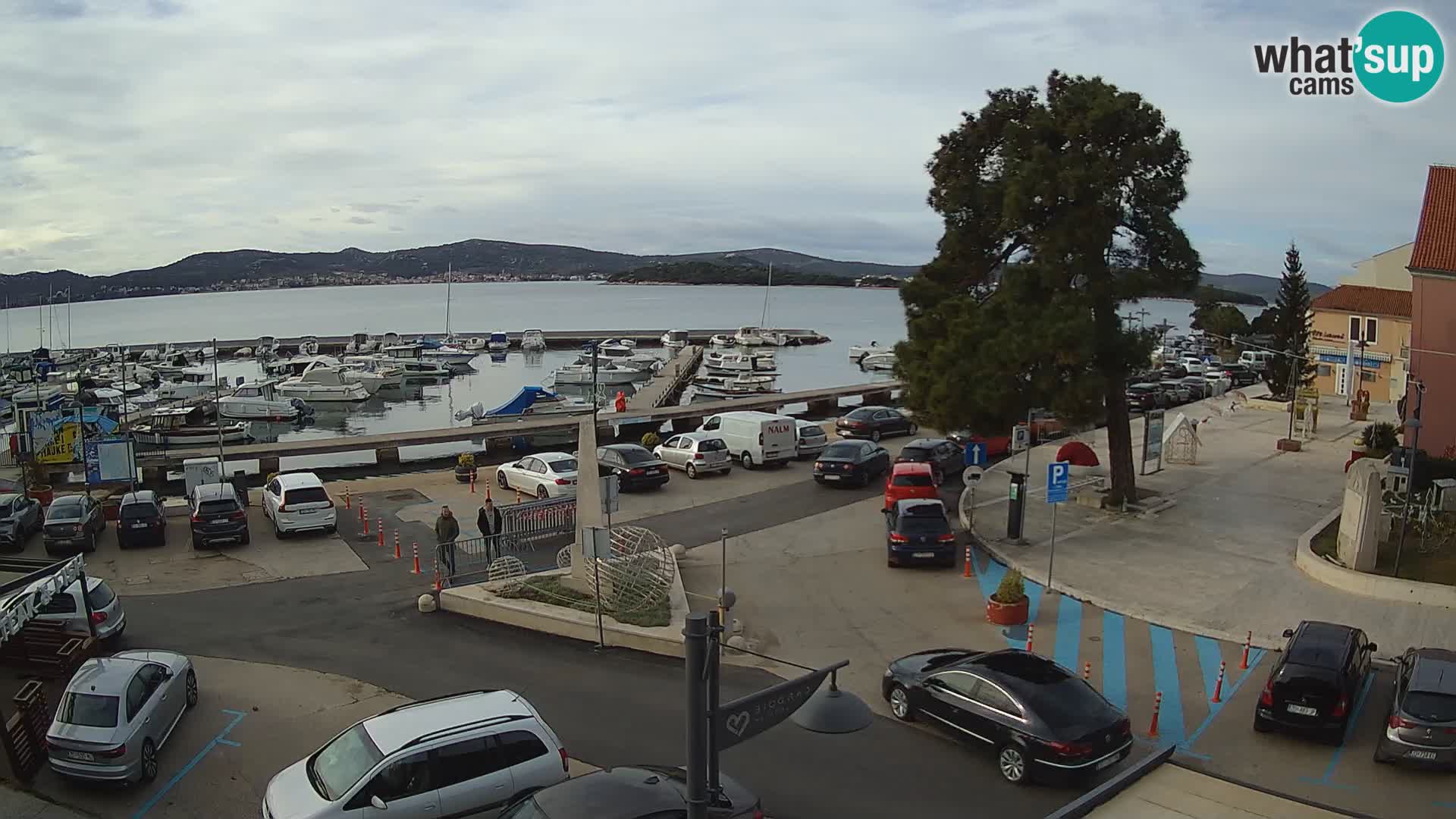 Biograd na Moru webcam – König Tomislav Platz