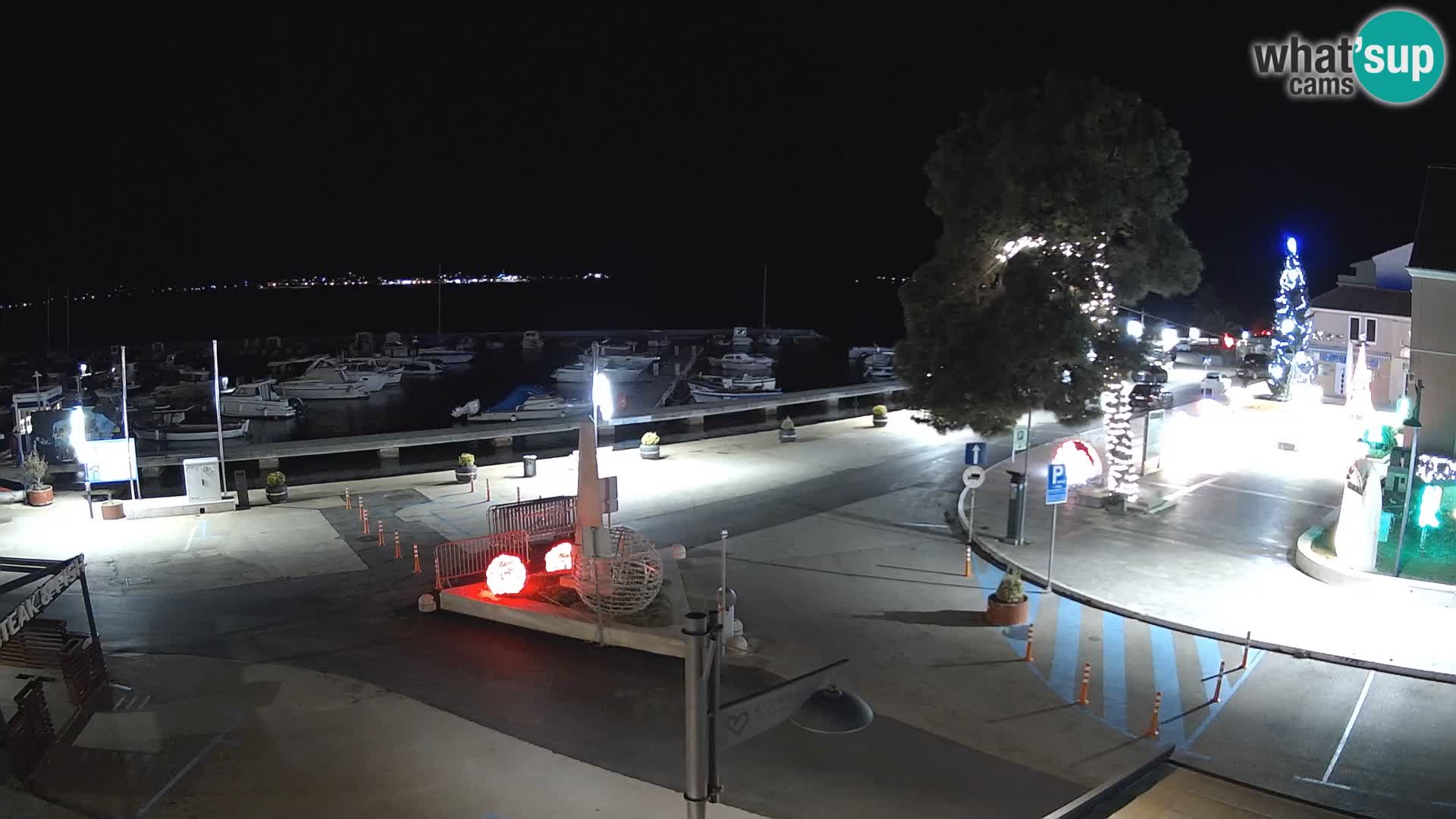 Biograd na Moru webcam – König Tomislav Platz