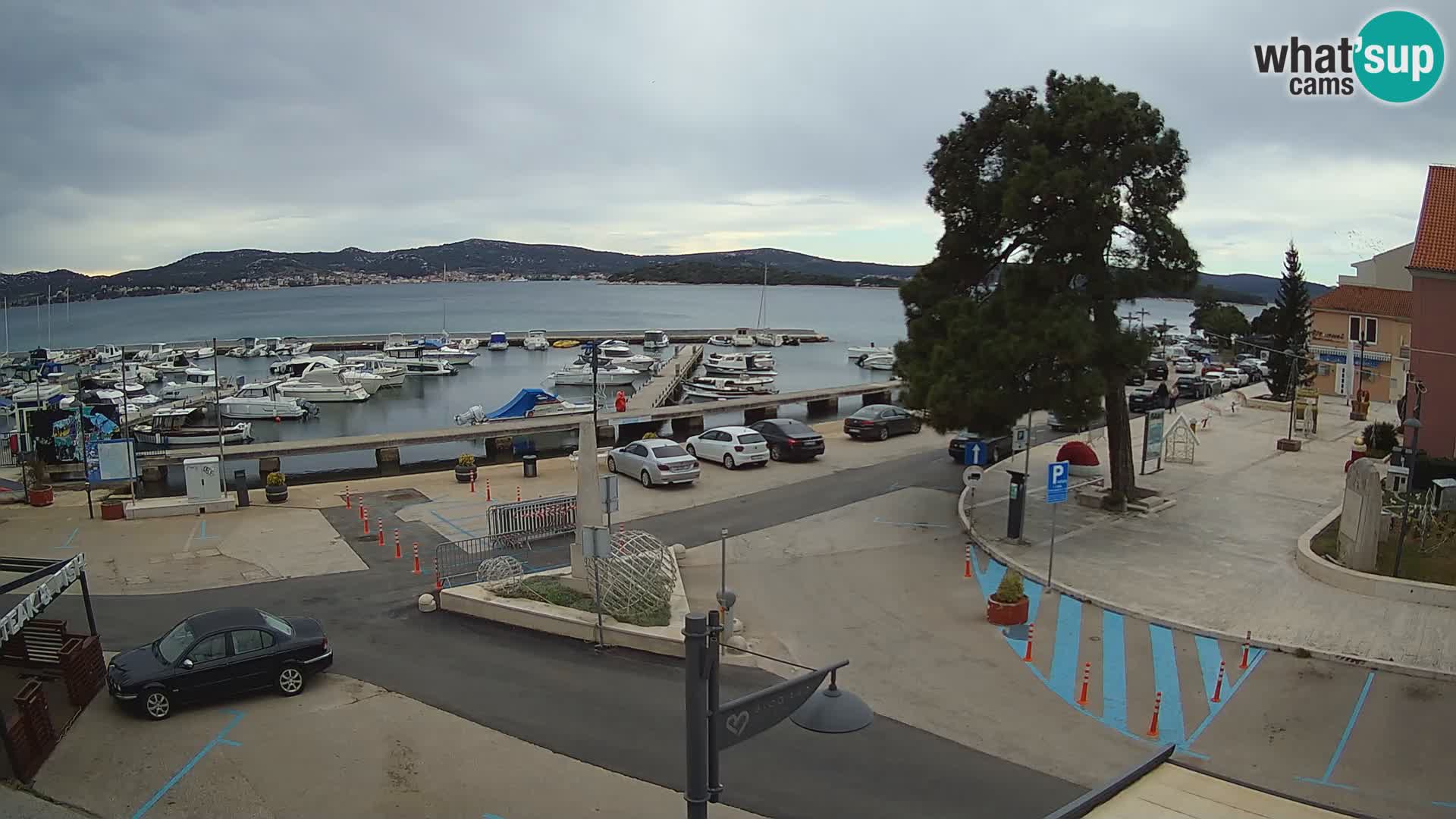 Biograd na Moru webcam – König Tomislav Platz