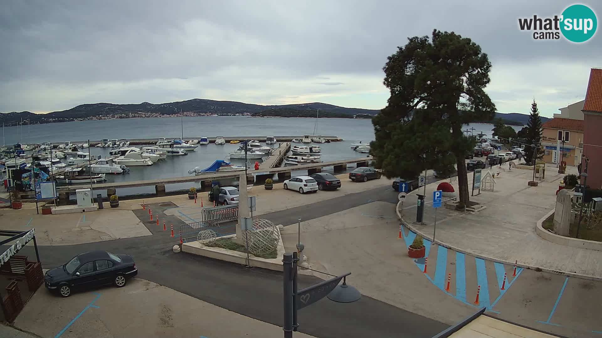 Biograd na Moru webcam – König Tomislav Platz