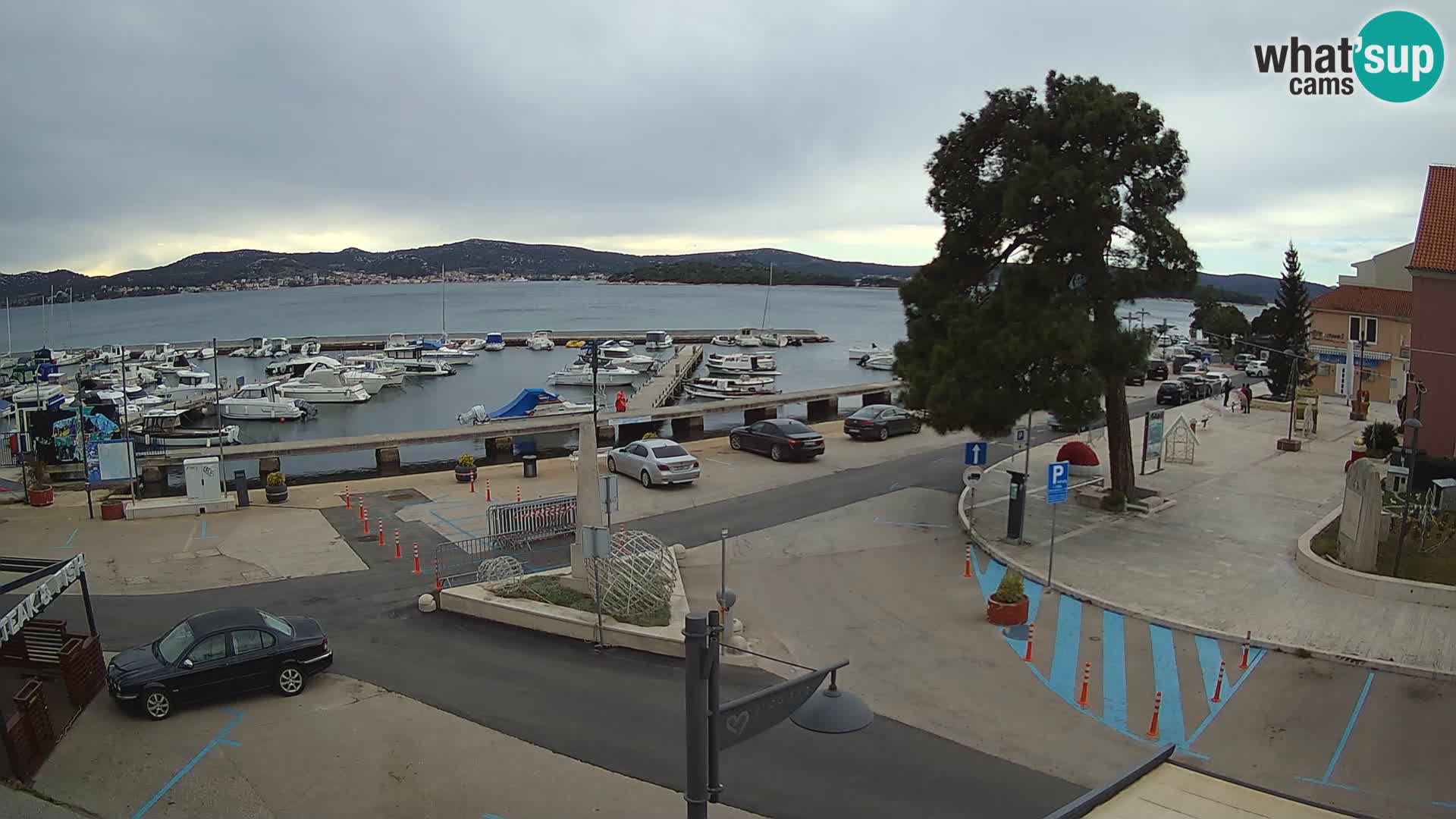 Biograd na Moru webcam – König Tomislav Platz