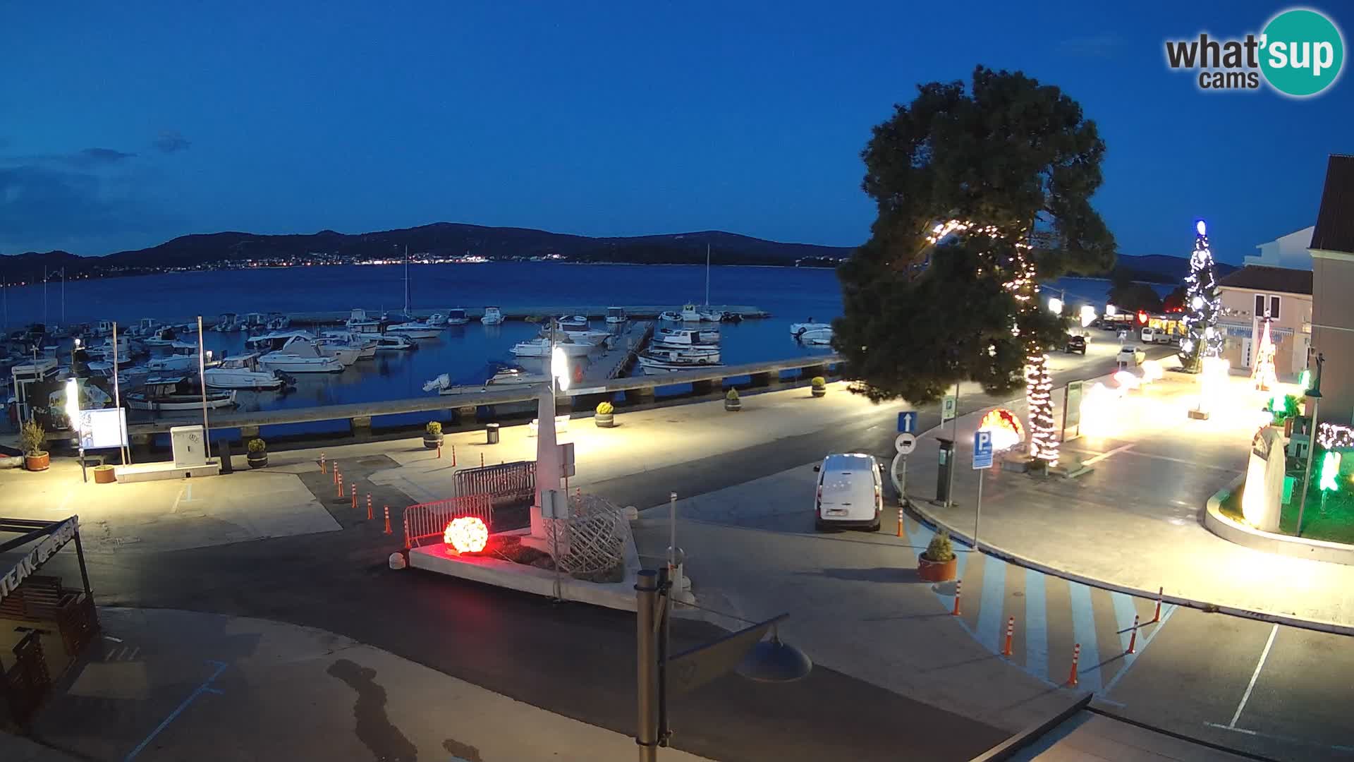 Biograd na Moru webcam – König Tomislav Platz