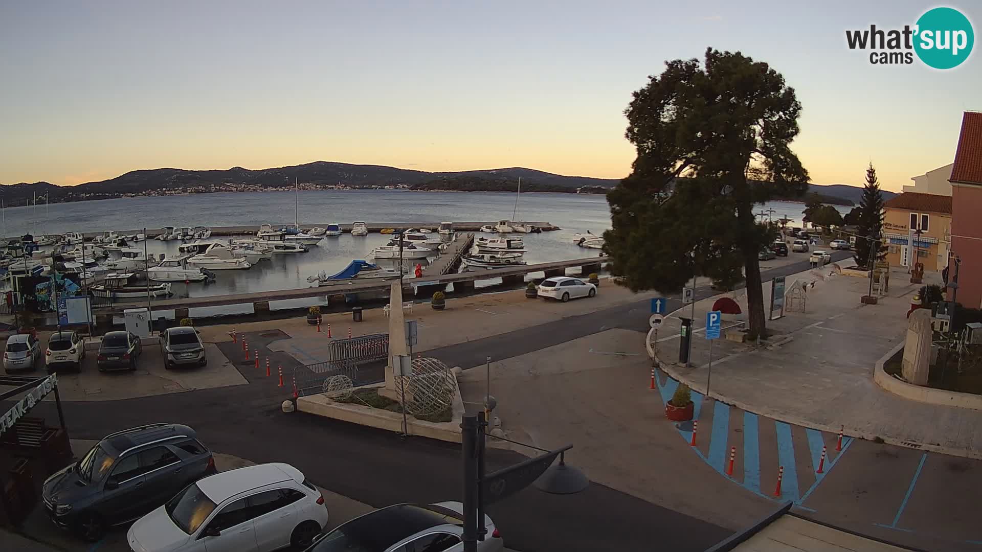 Biograd na Moru webcam – König Tomislav Platz