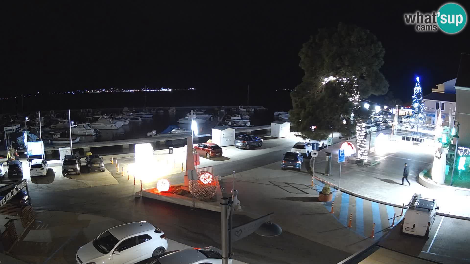 Biograd na Moru webcam – König Tomislav Platz