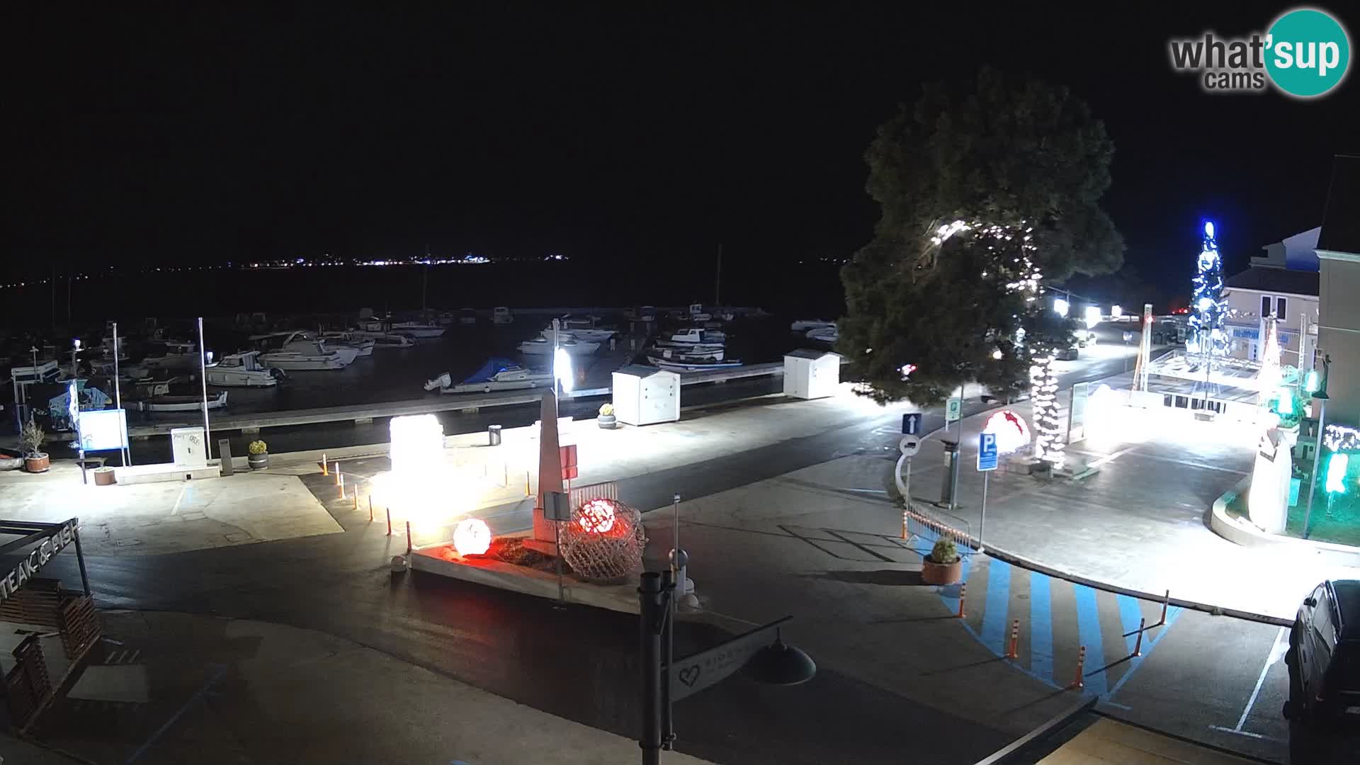 Biograd na Moru webcam – König Tomislav Platz