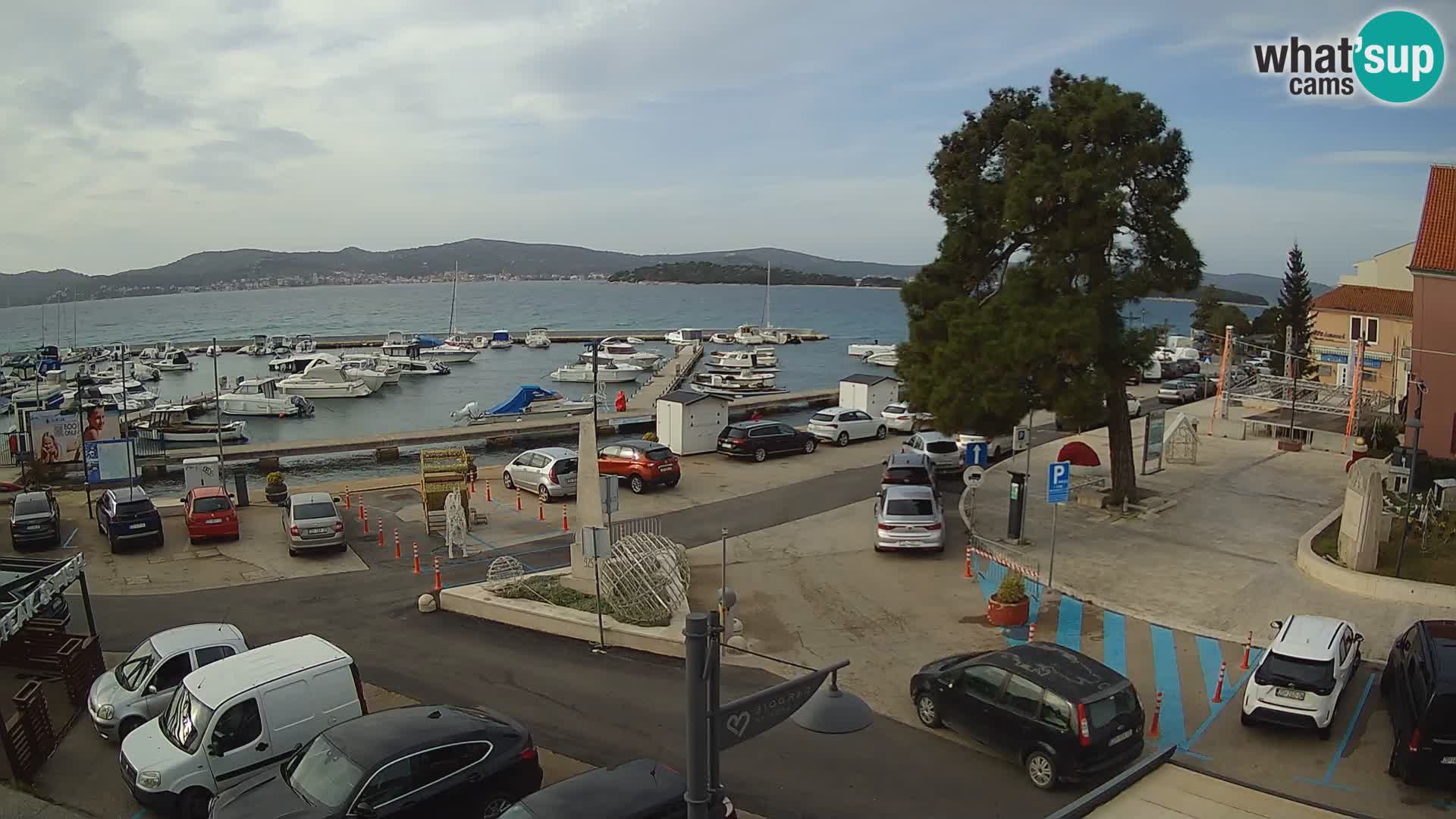 Biograd na Moru webcam – König Tomislav Platz