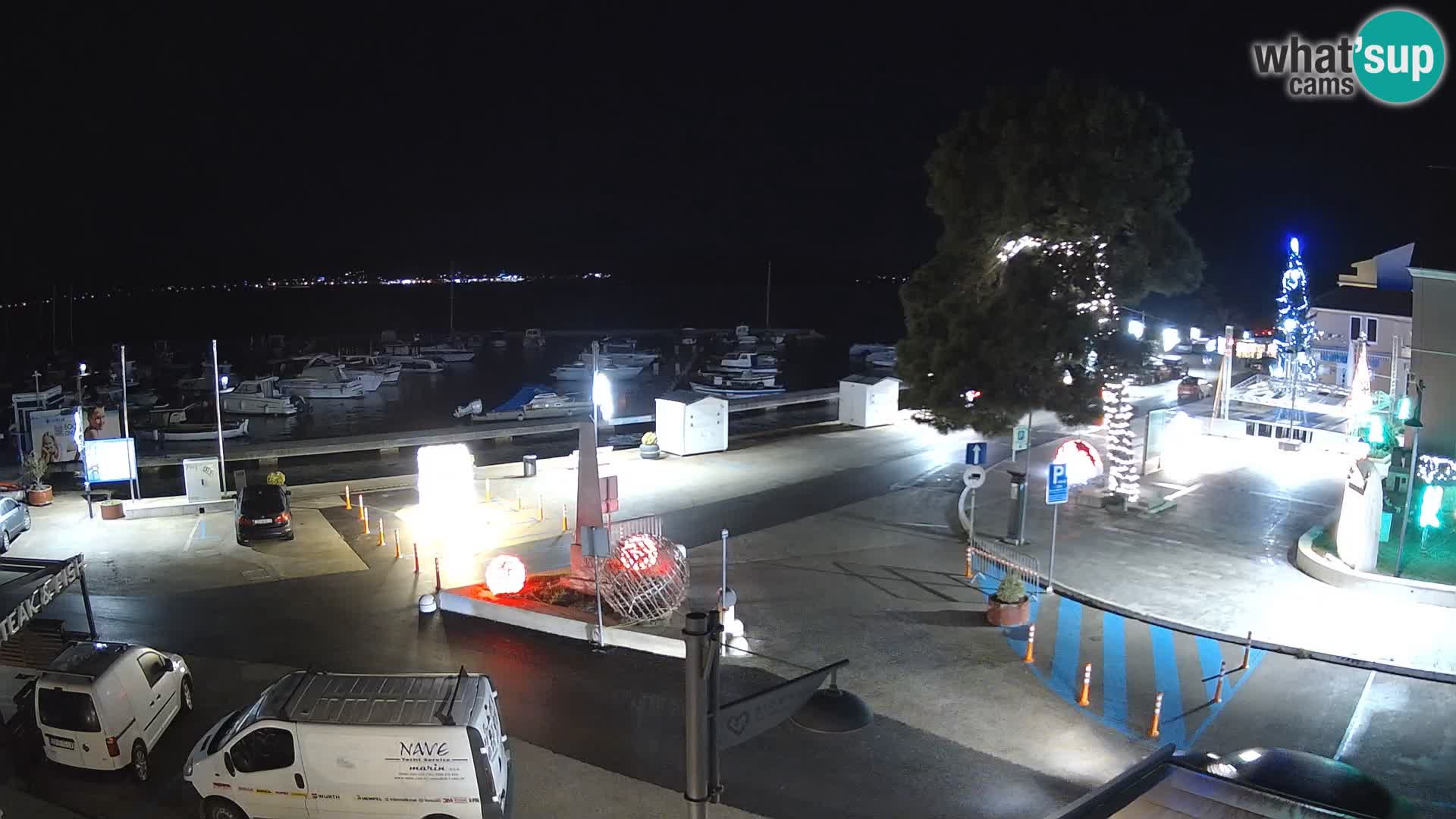 Biograd na Moru webcam – König Tomislav Platz