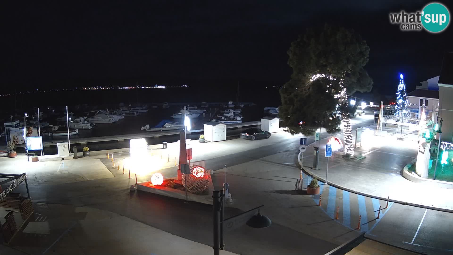 Biograd na Moru webcam – König Tomislav Platz