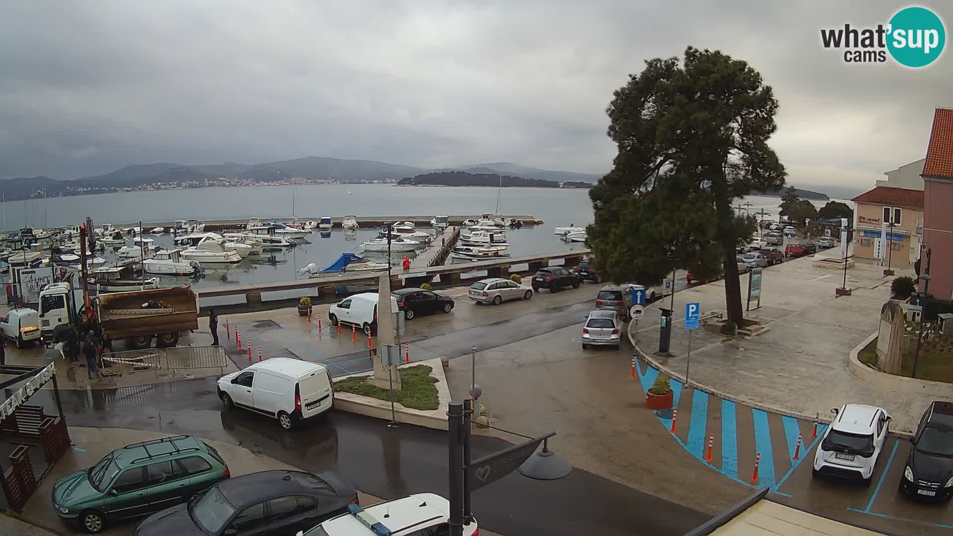 Biograd na Moru webcam – König Tomislav Platz