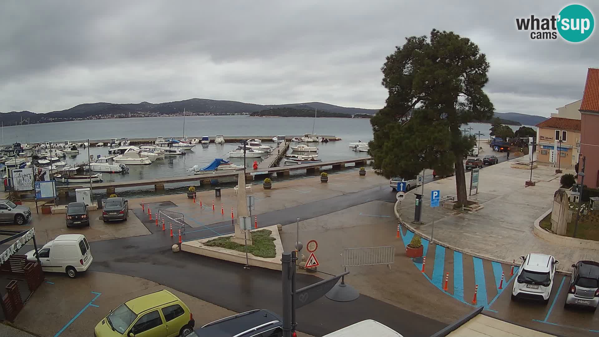 Biograd na Moru webcam – König Tomislav Platz