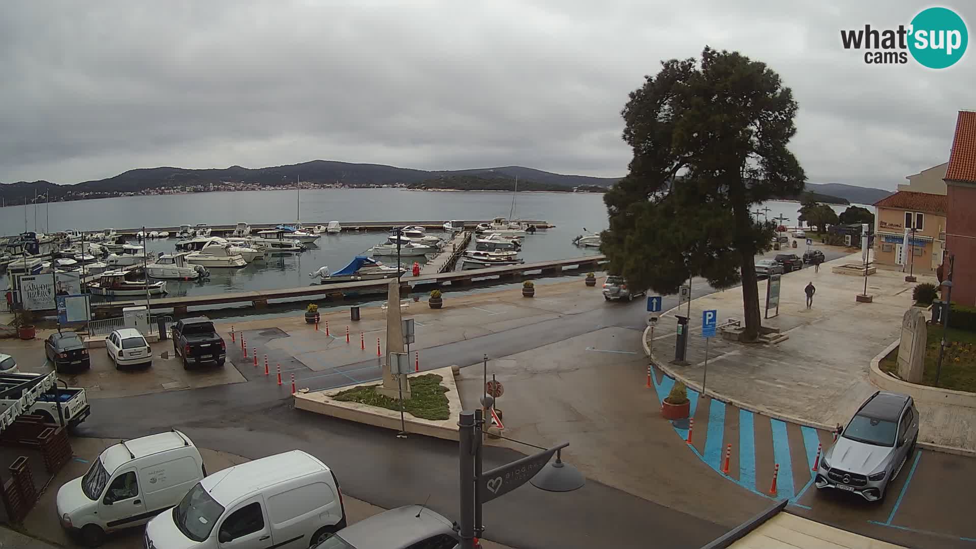 Biograd na Moru webcam – König Tomislav Platz