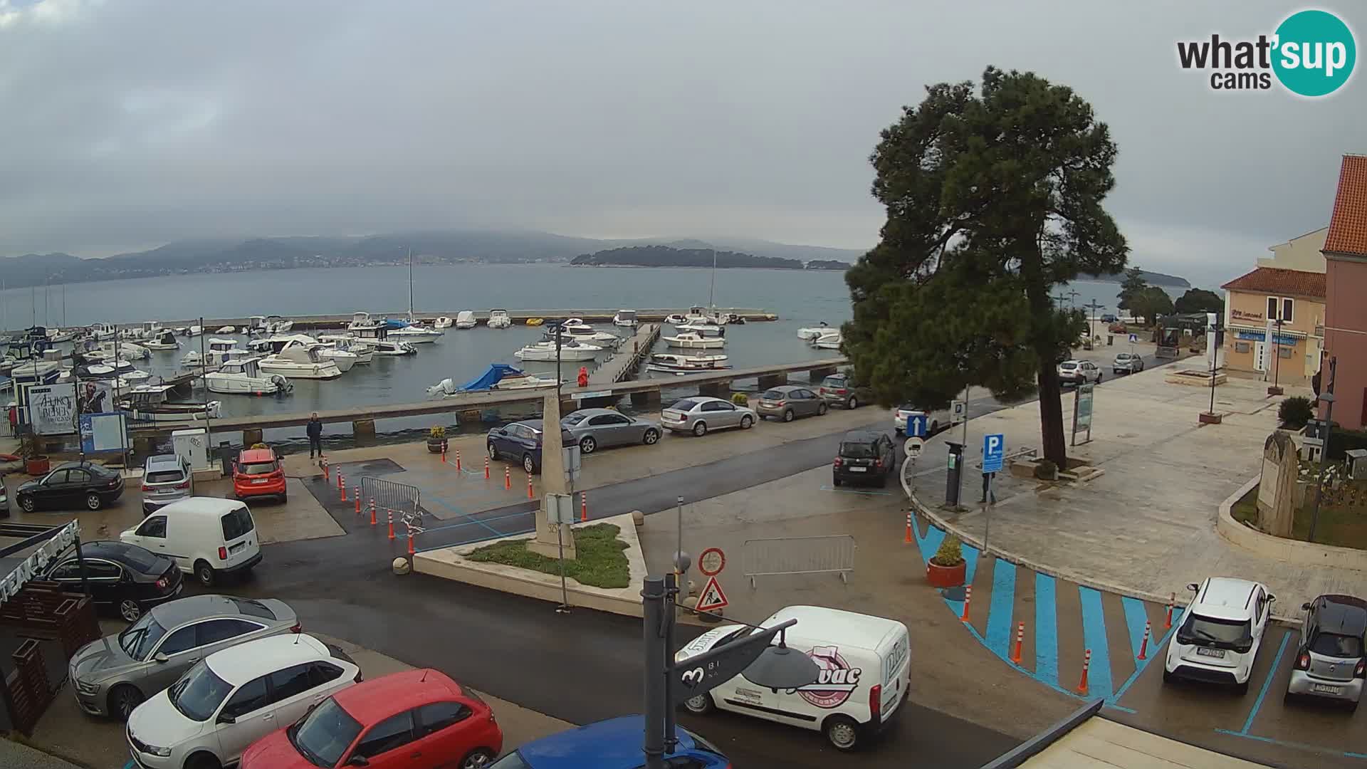 Biograd na Moru webcam – König Tomislav Platz