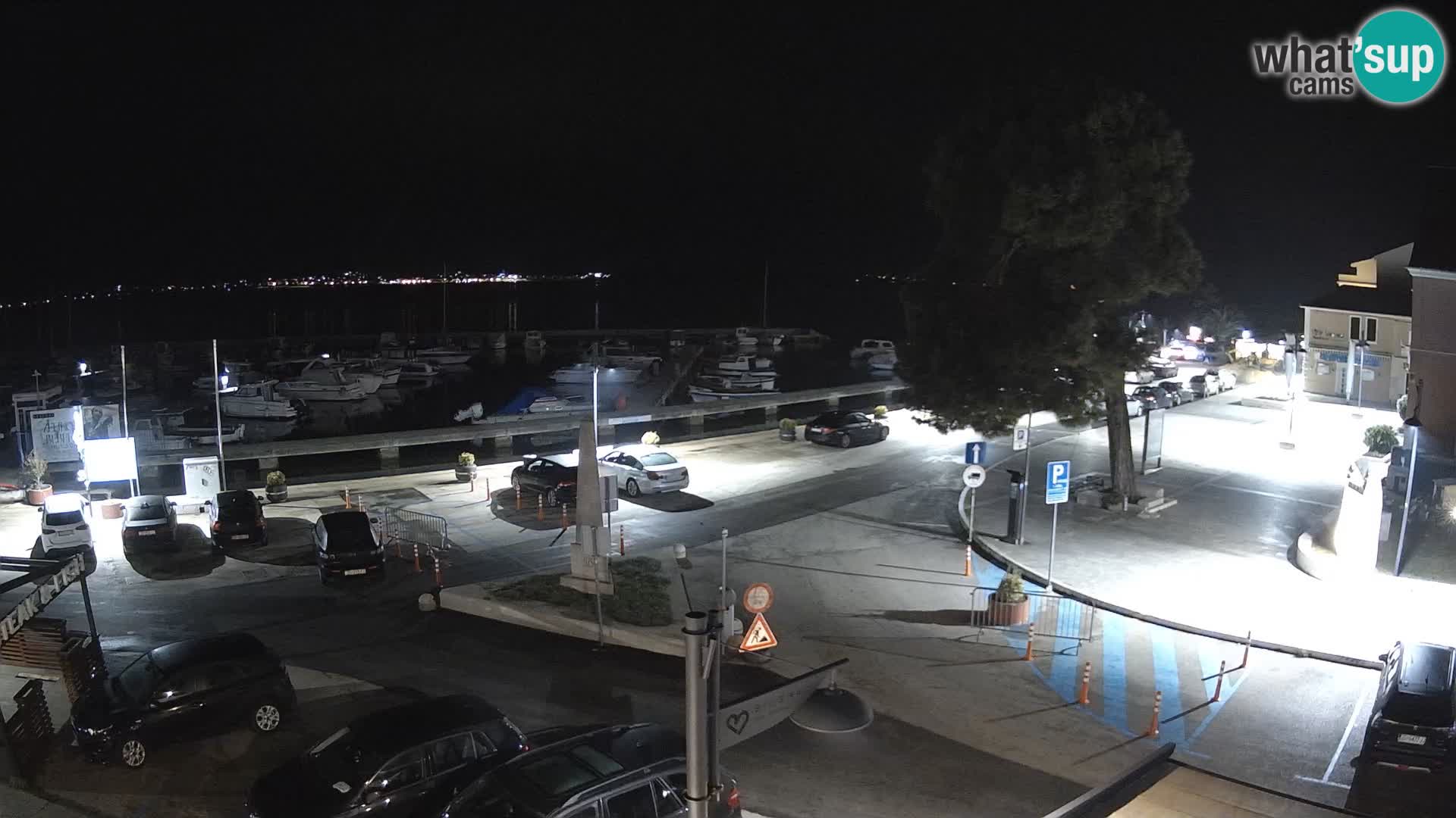 Biograd na Moru webcam – König Tomislav Platz