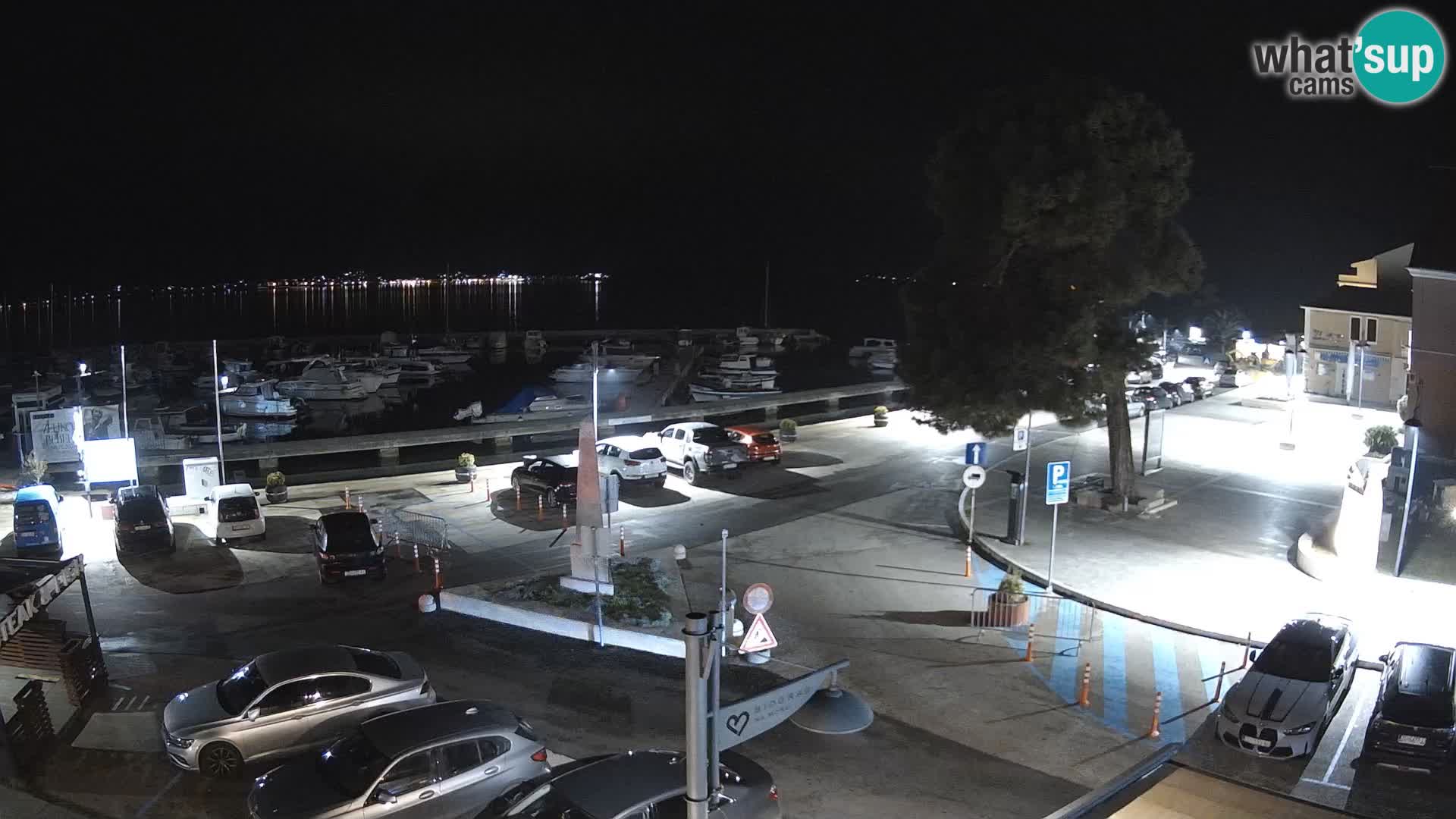 Biograd na Moru webcam – König Tomislav Platz