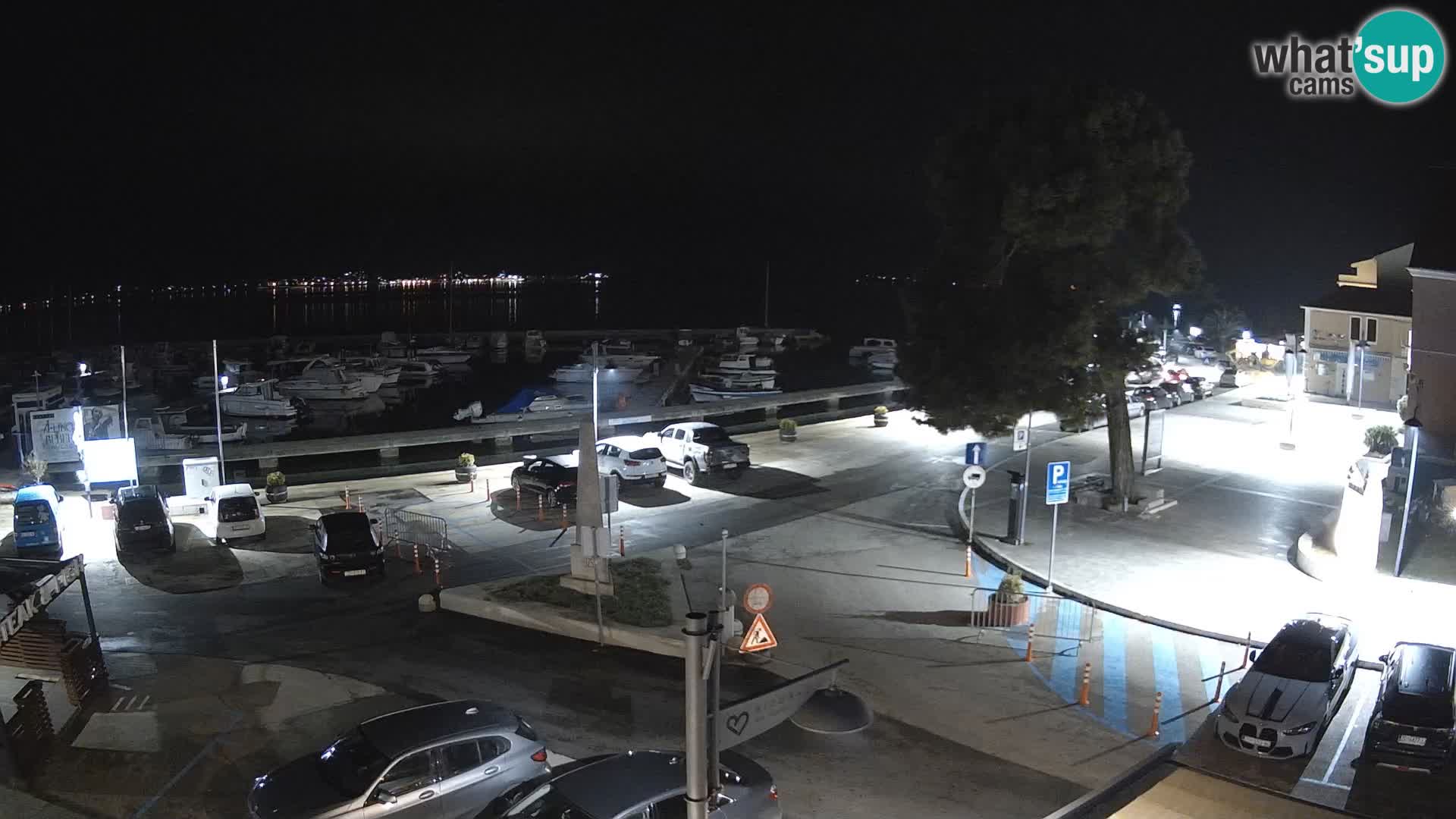 Biograd na Moru webcam – König Tomislav Platz