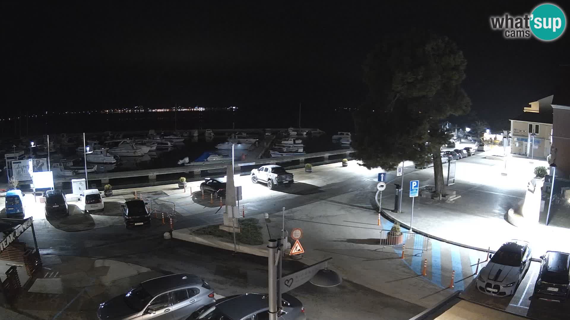 Biograd na Moru webcam – König Tomislav Platz