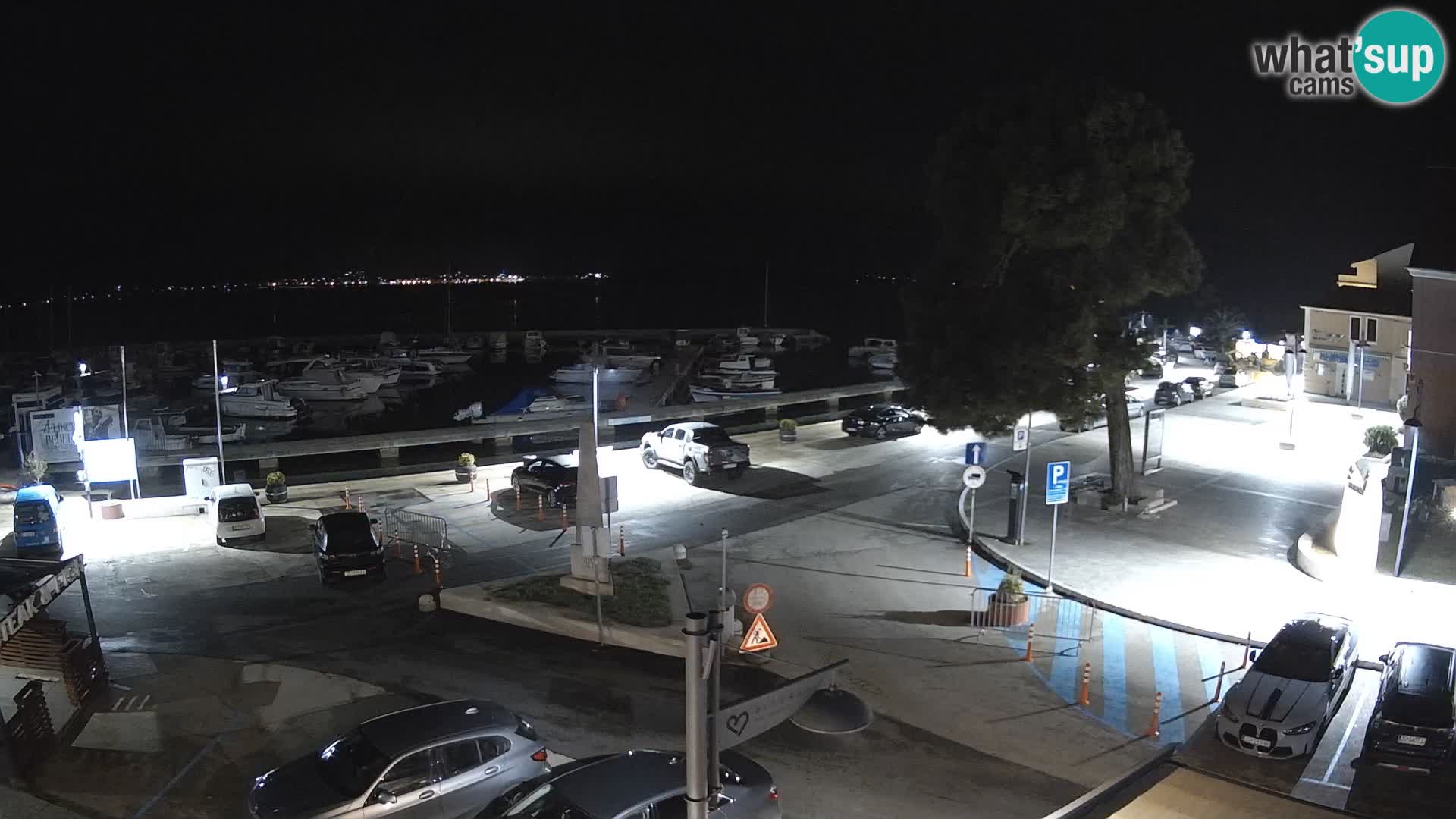 Biograd na Moru webcam – König Tomislav Platz