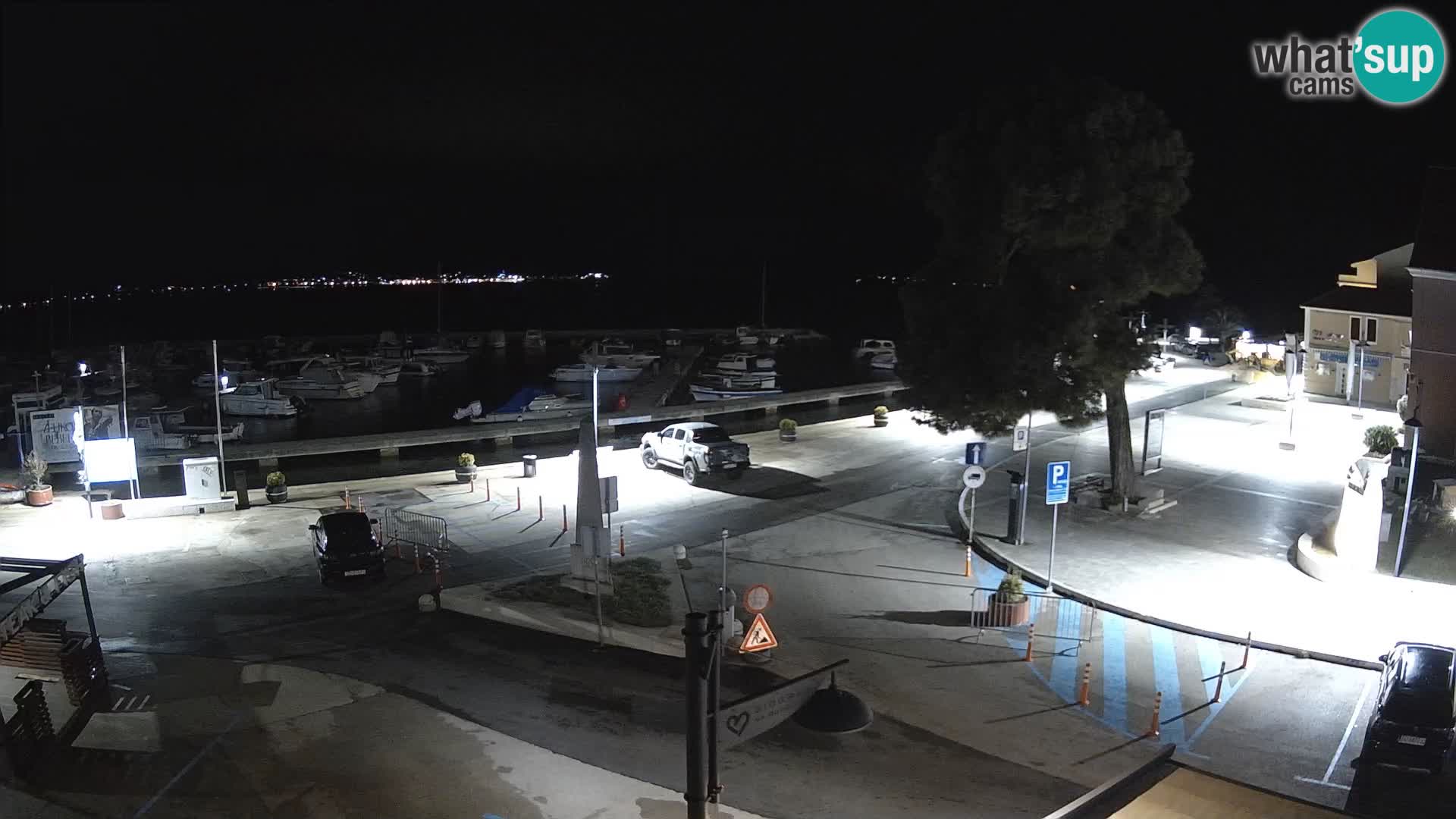 Biograd na Moru webcam – König Tomislav Platz