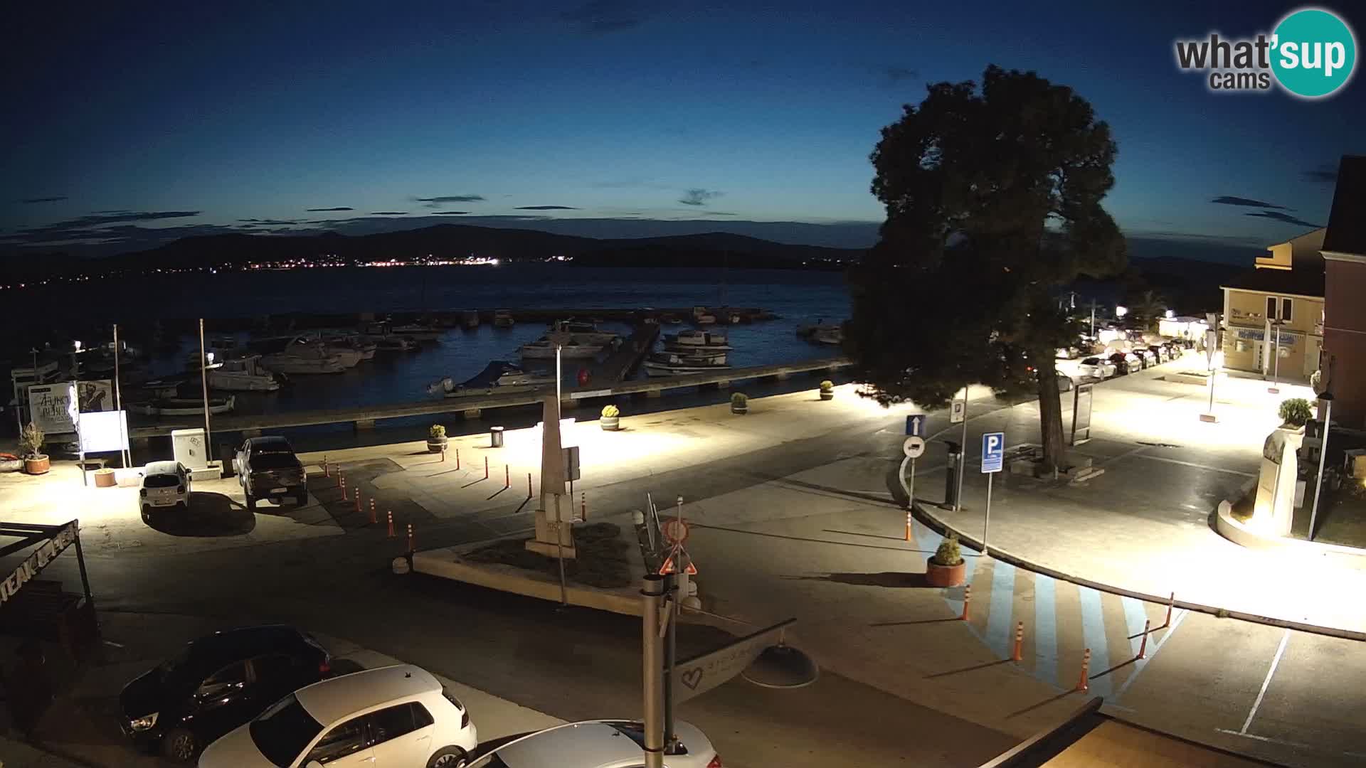 Biograd na Moru webcam – König Tomislav Platz