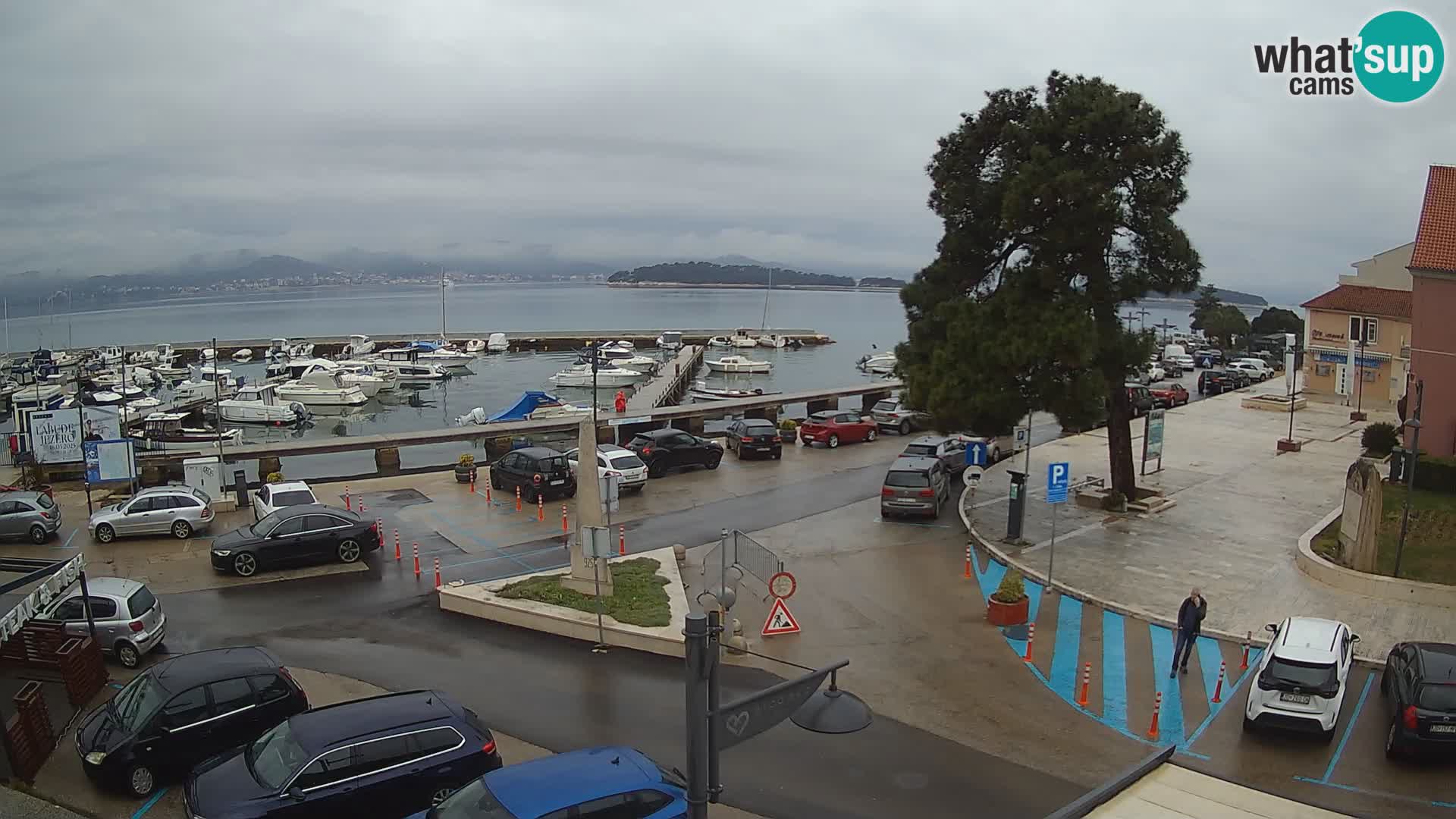 Biograd na Moru webcam – König Tomislav Platz