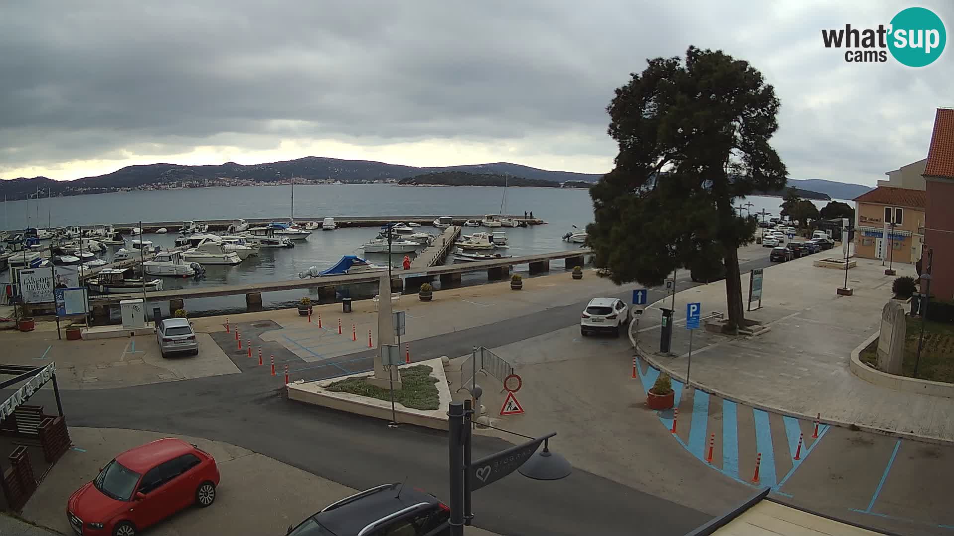 Biograd na Moru webcam – König Tomislav Platz