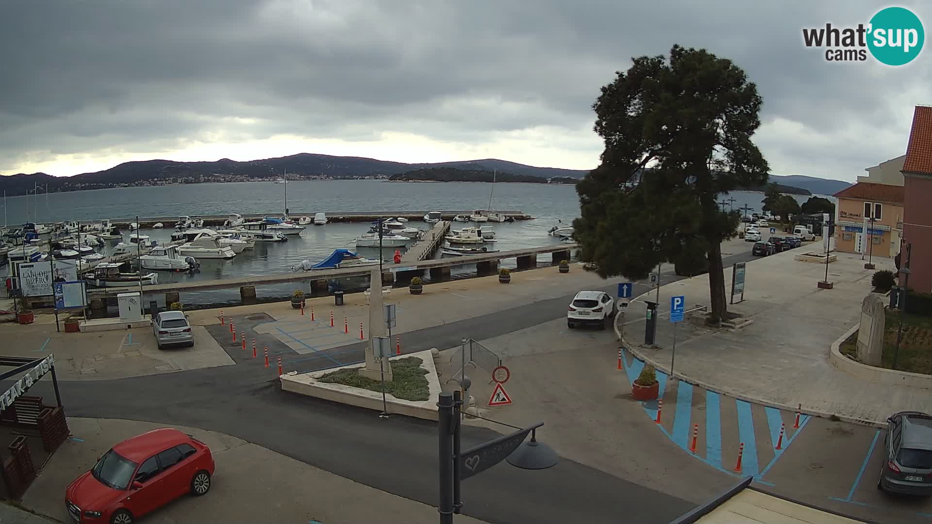 Biograd na Moru webcam – König Tomislav Platz