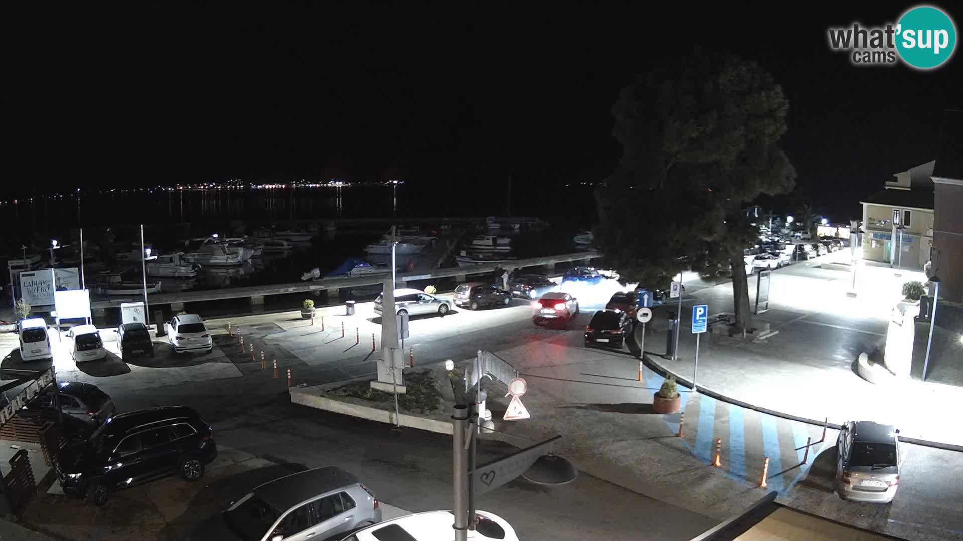 Biograd na Moru webcam – König Tomislav Platz