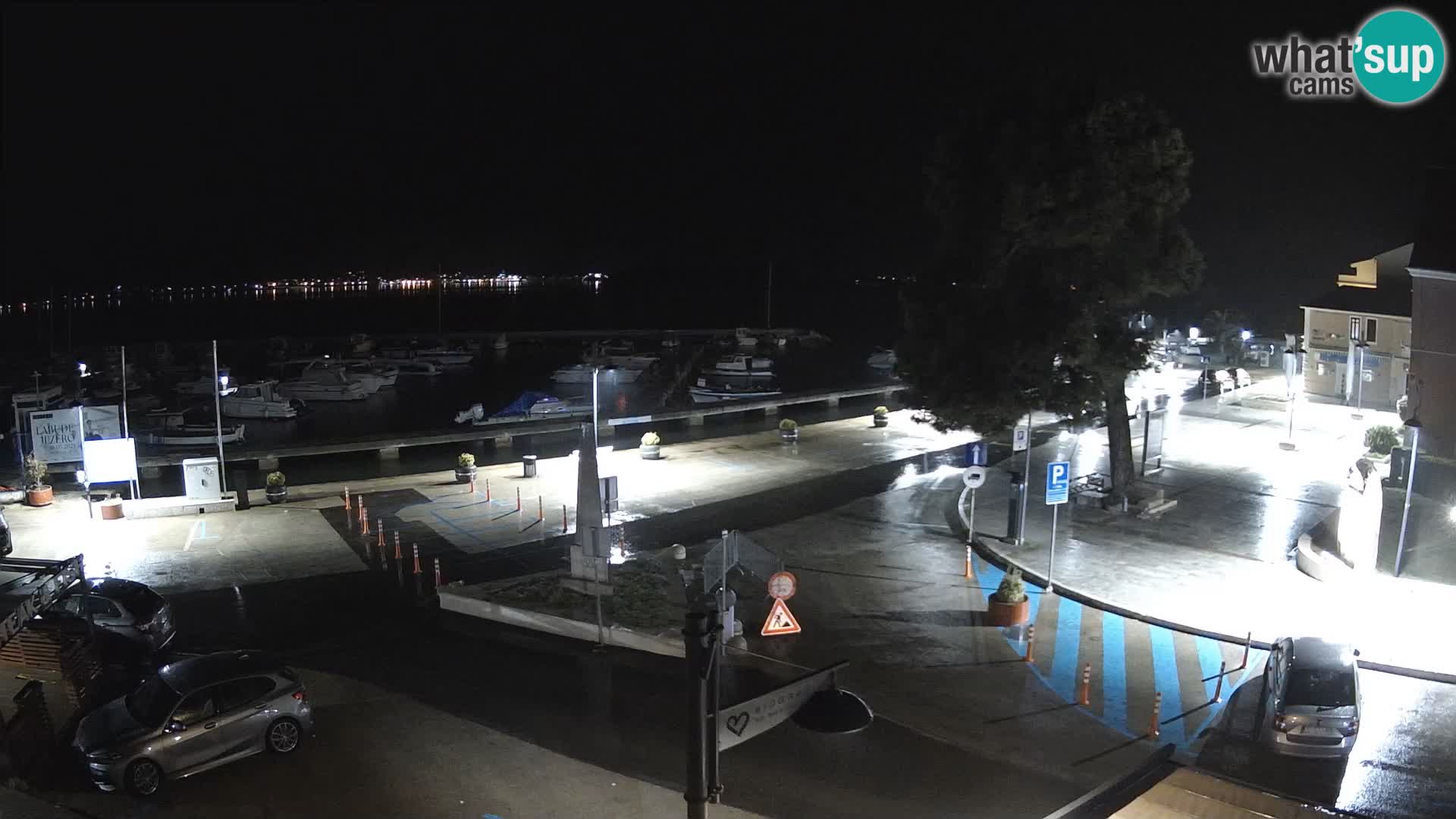 Biograd na Moru webcam – König Tomislav Platz