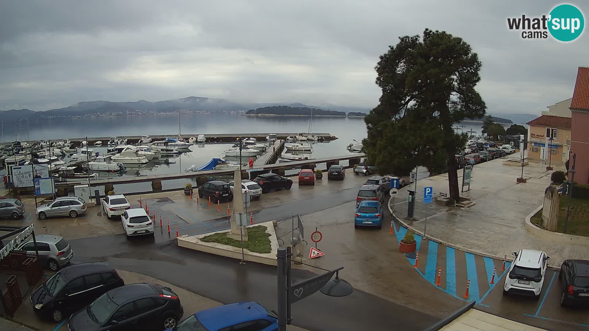 Biograd na Moru webcam – König Tomislav Platz