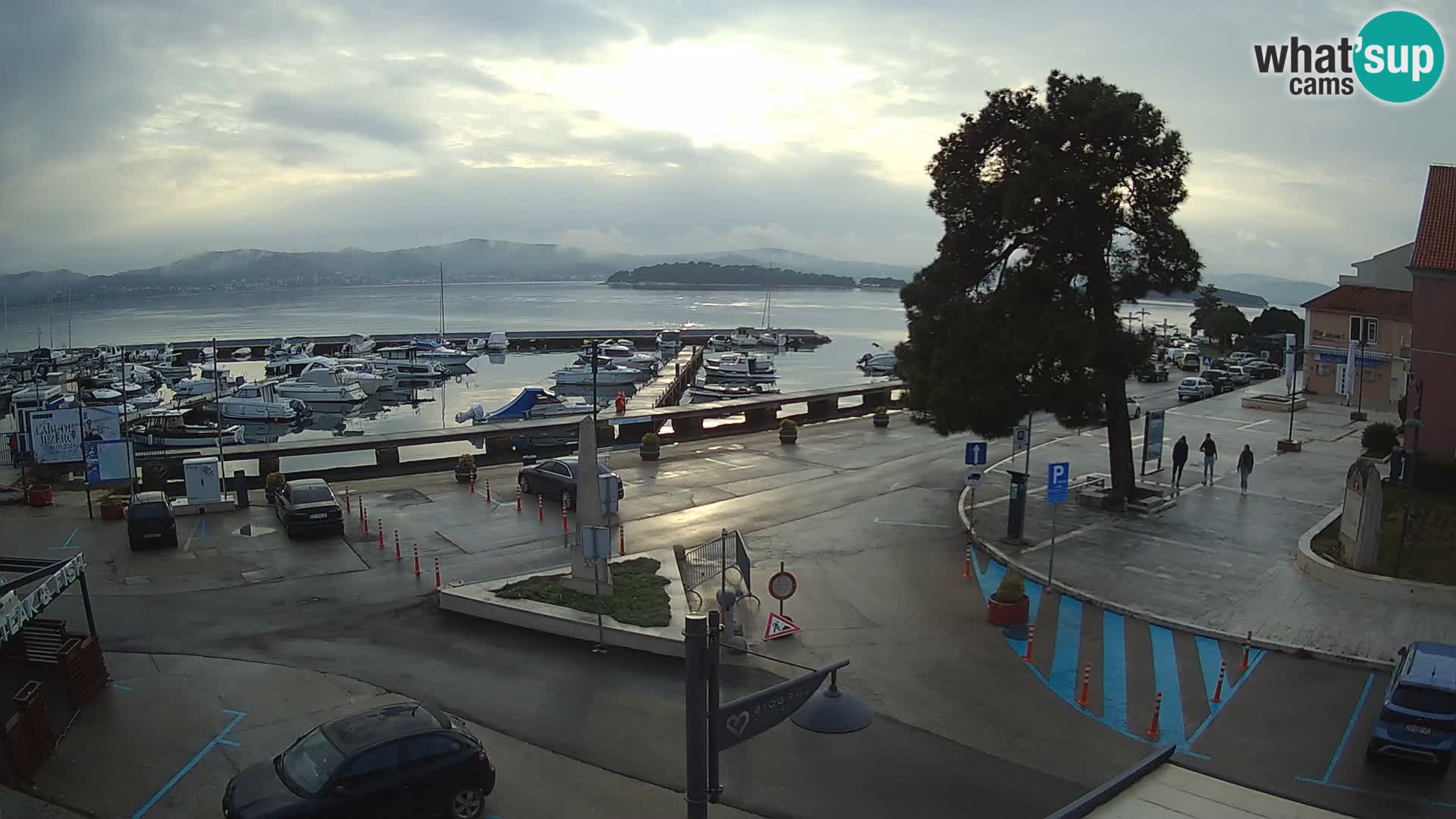 Biograd na Moru webcam – König Tomislav Platz