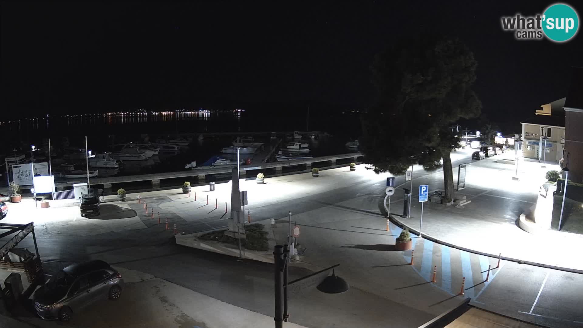 Biograd na Moru webcam – König Tomislav Platz