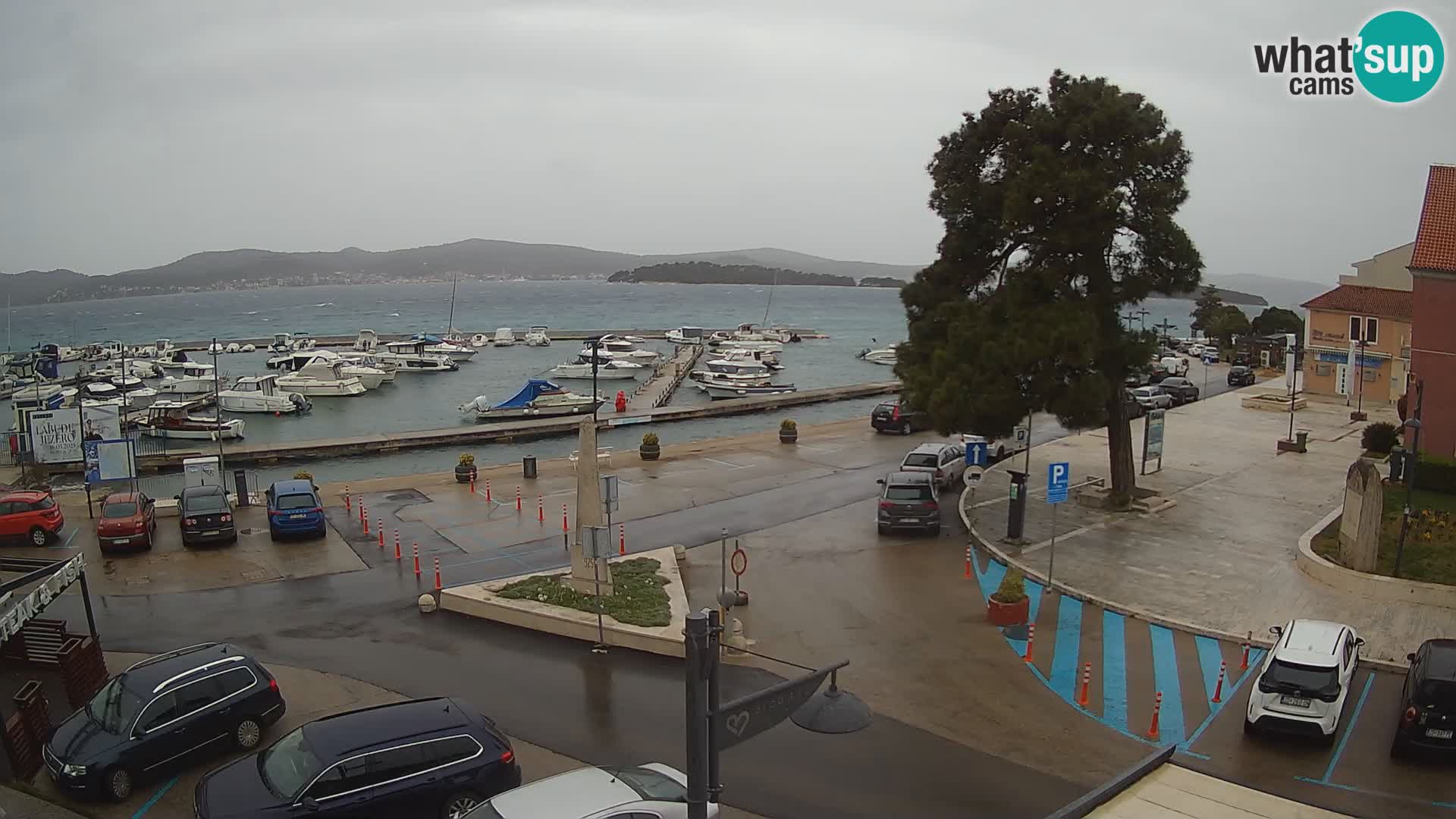 Biograd na Moru webcam – König Tomislav Platz