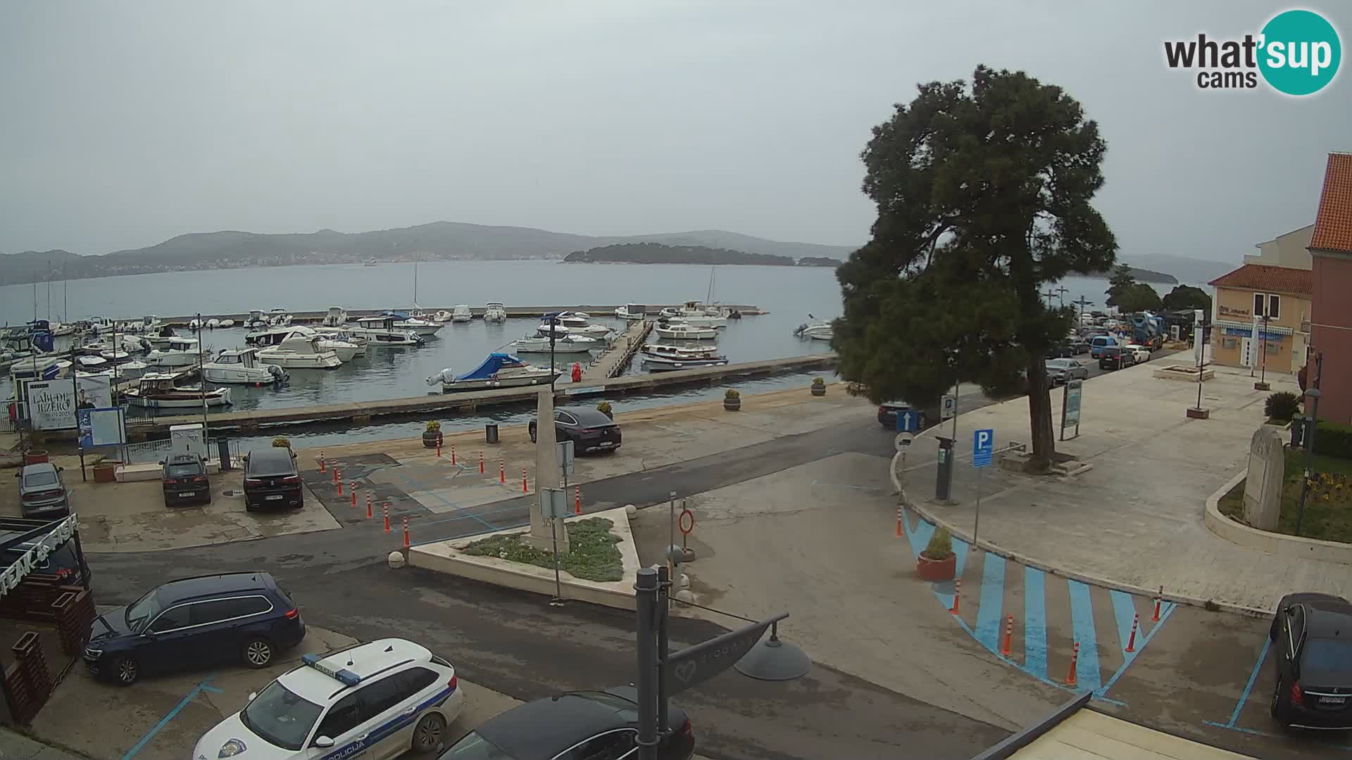 Biograd na Moru webcam – König Tomislav Platz