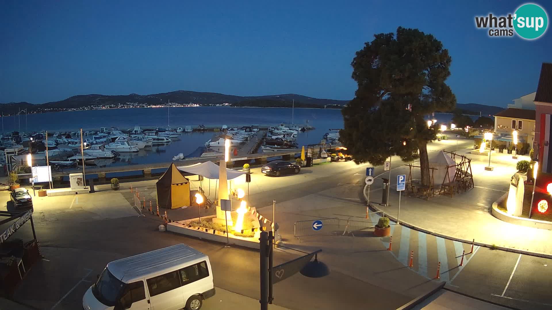 Biograd na Moru webcam – König Tomislav Platz
