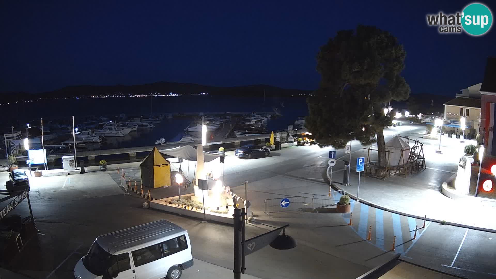 Kamera Biograd na Moru – trg kralja Tomislava