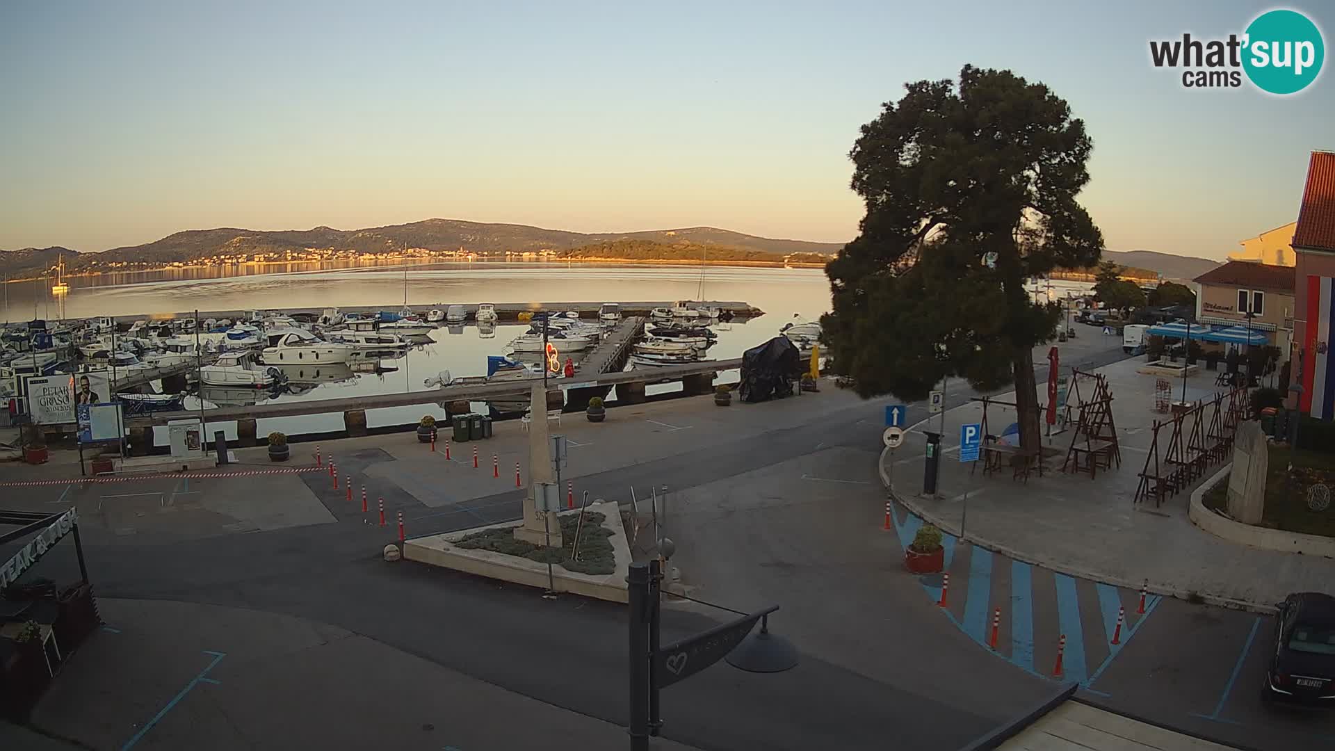 Kamera Biograd na Moru – trg kralja Tomislava
