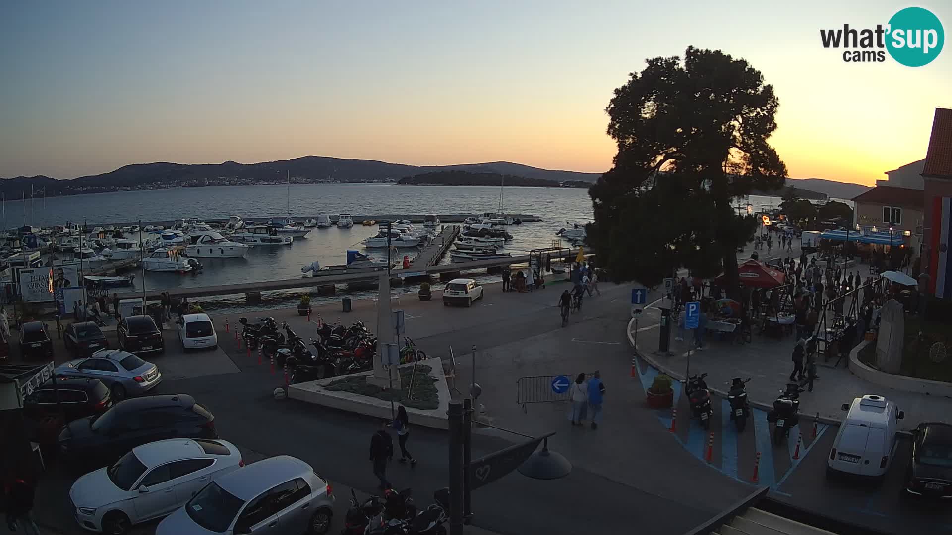 Biograd na Moru webcam – König Tomislav Platz