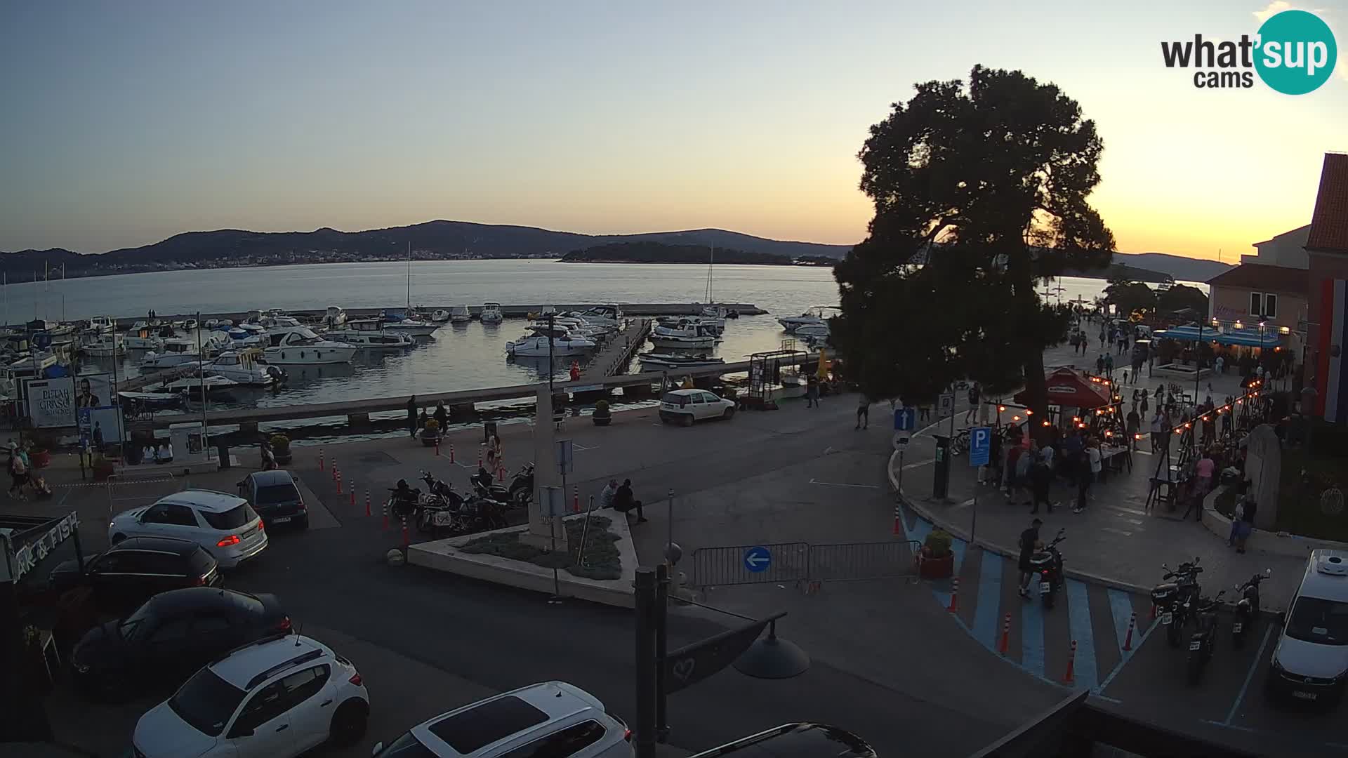 Biograd na Moru webcam – König Tomislav Platz