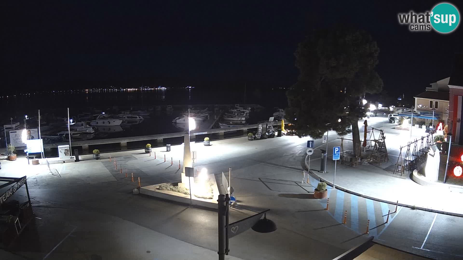 Kamera Biograd na Moru – trg kralja Tomislava