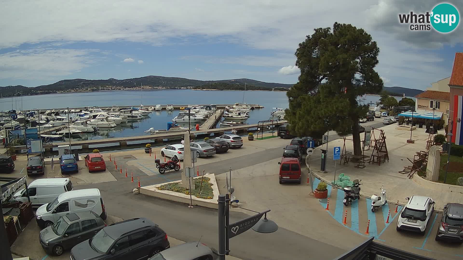 Kamera Biograd na Moru – trg kralja Tomislava