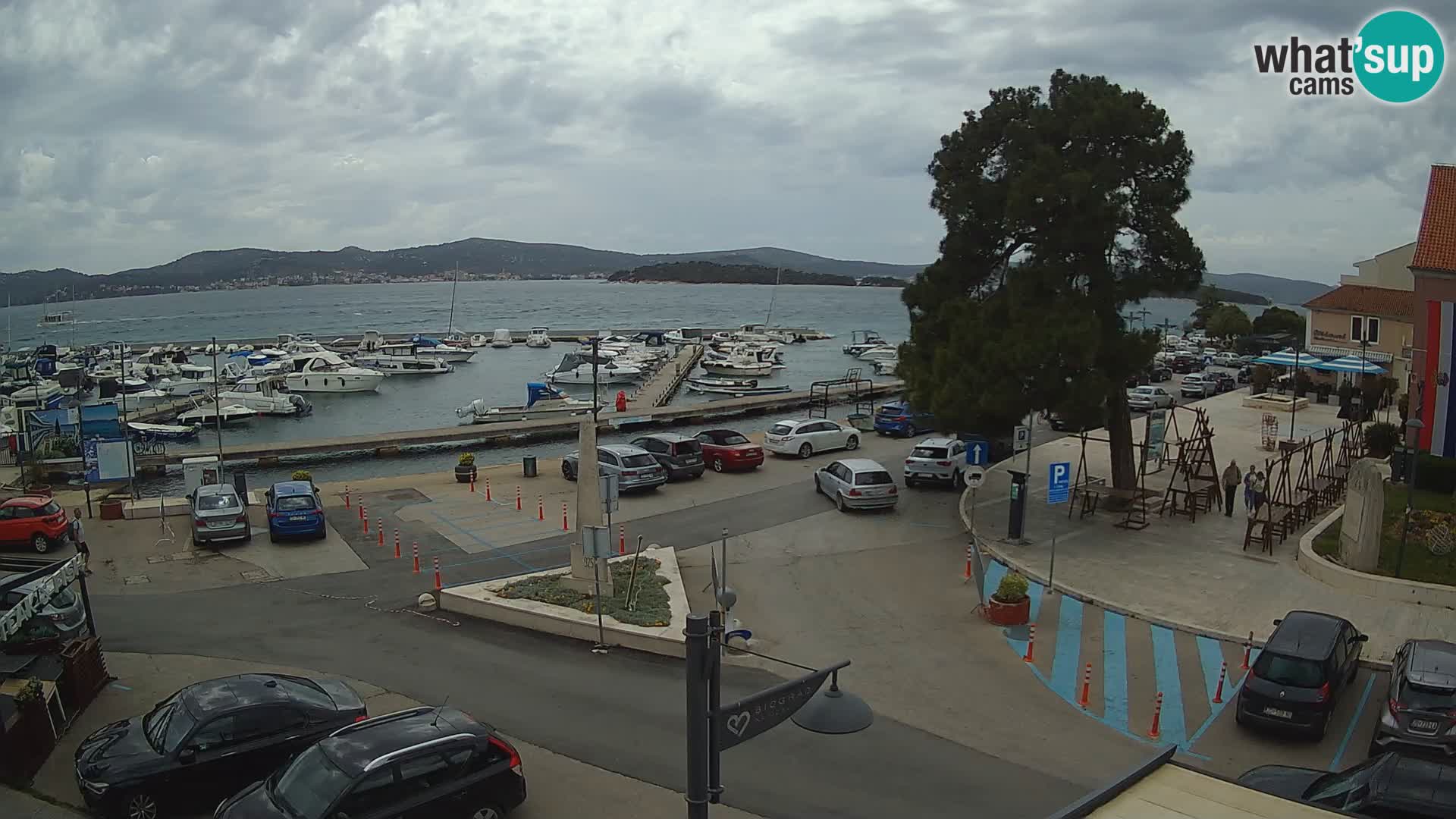 Kamera Biograd na Moru – trg kralja Tomislava